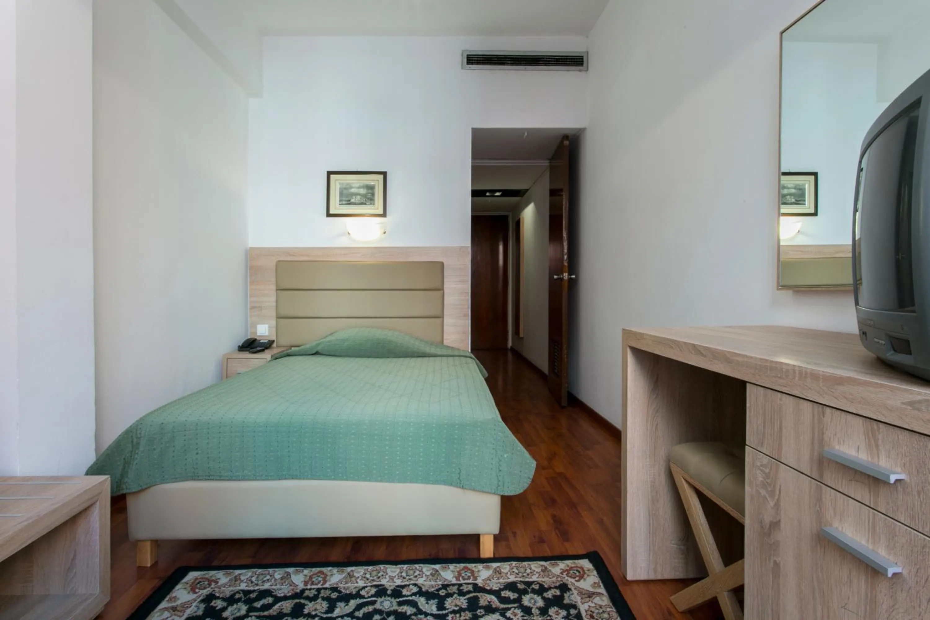 Single Room in Arethusa Hotel Athens