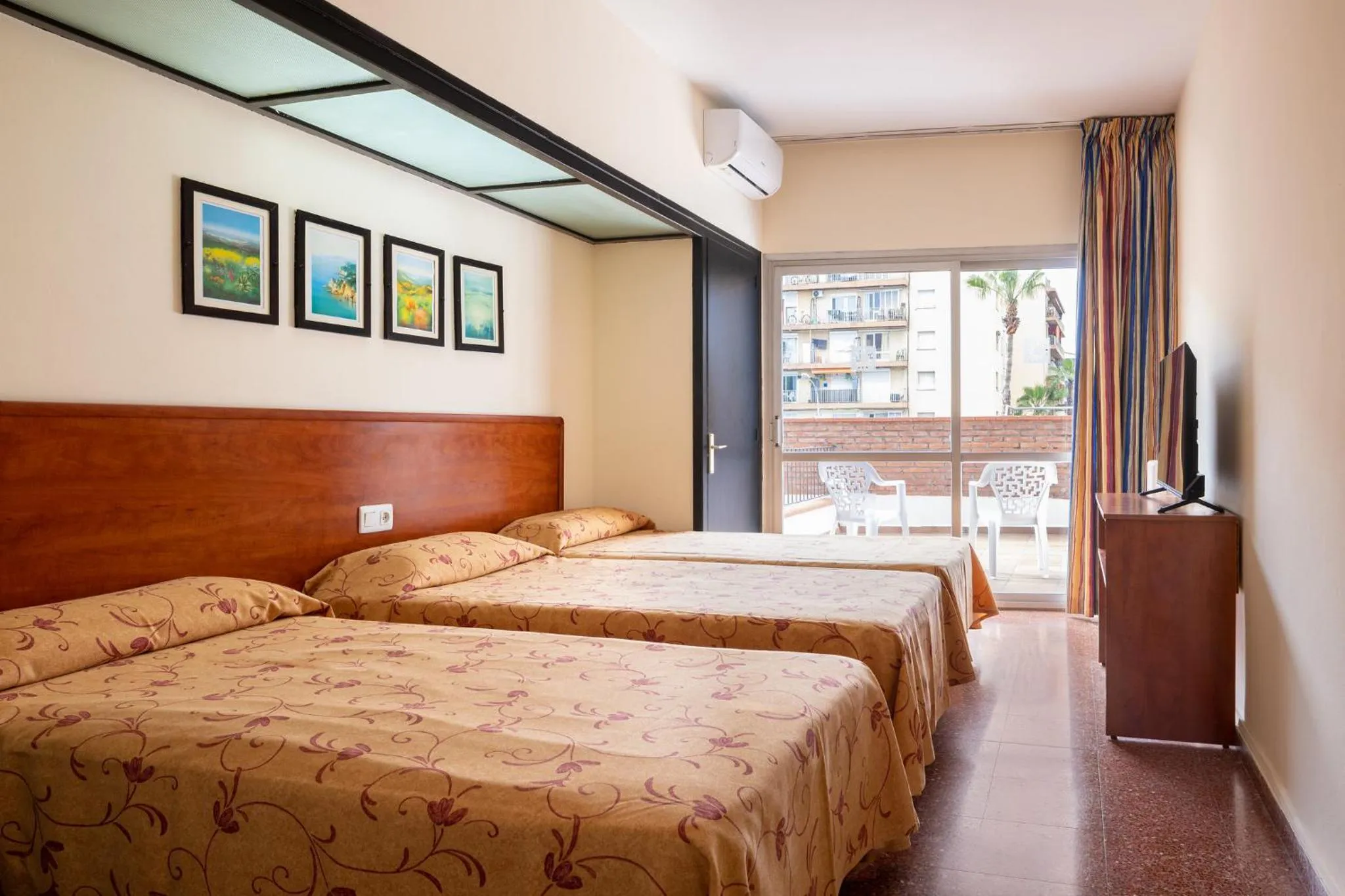 Standard Double Room with Extra Bed in htop Palm Beach & SPA #htopEnjoy