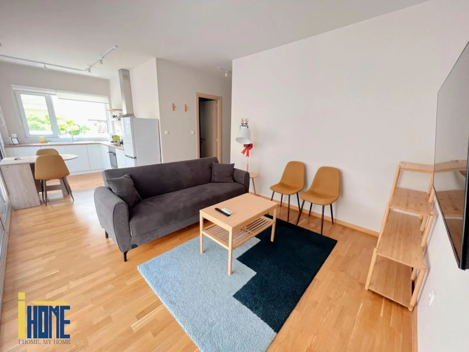 Apartment with Balcony in Skiathou 12 Contemporary Residences