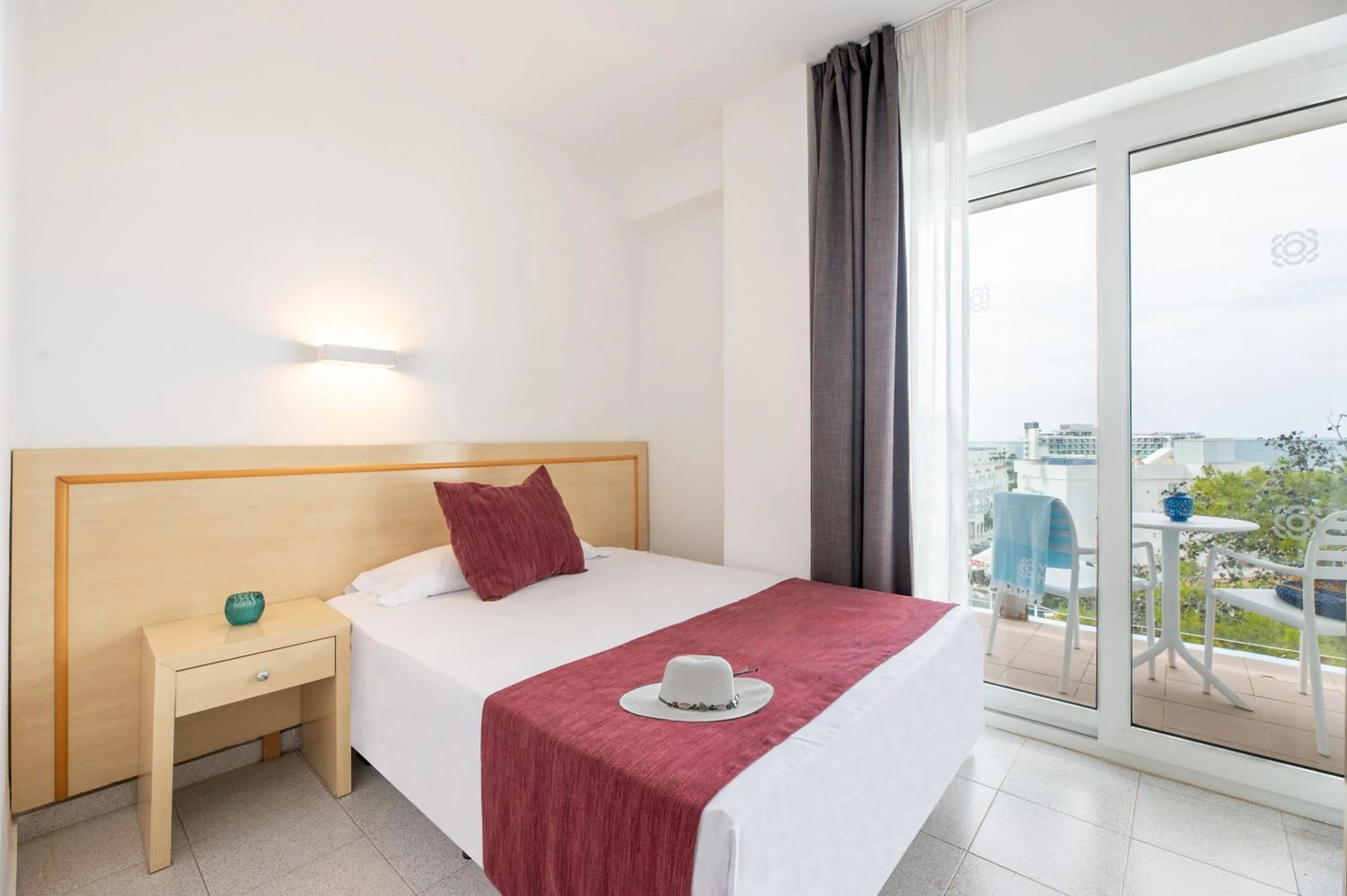 Single Room - single occupancy in Hotel Vibra Riviera