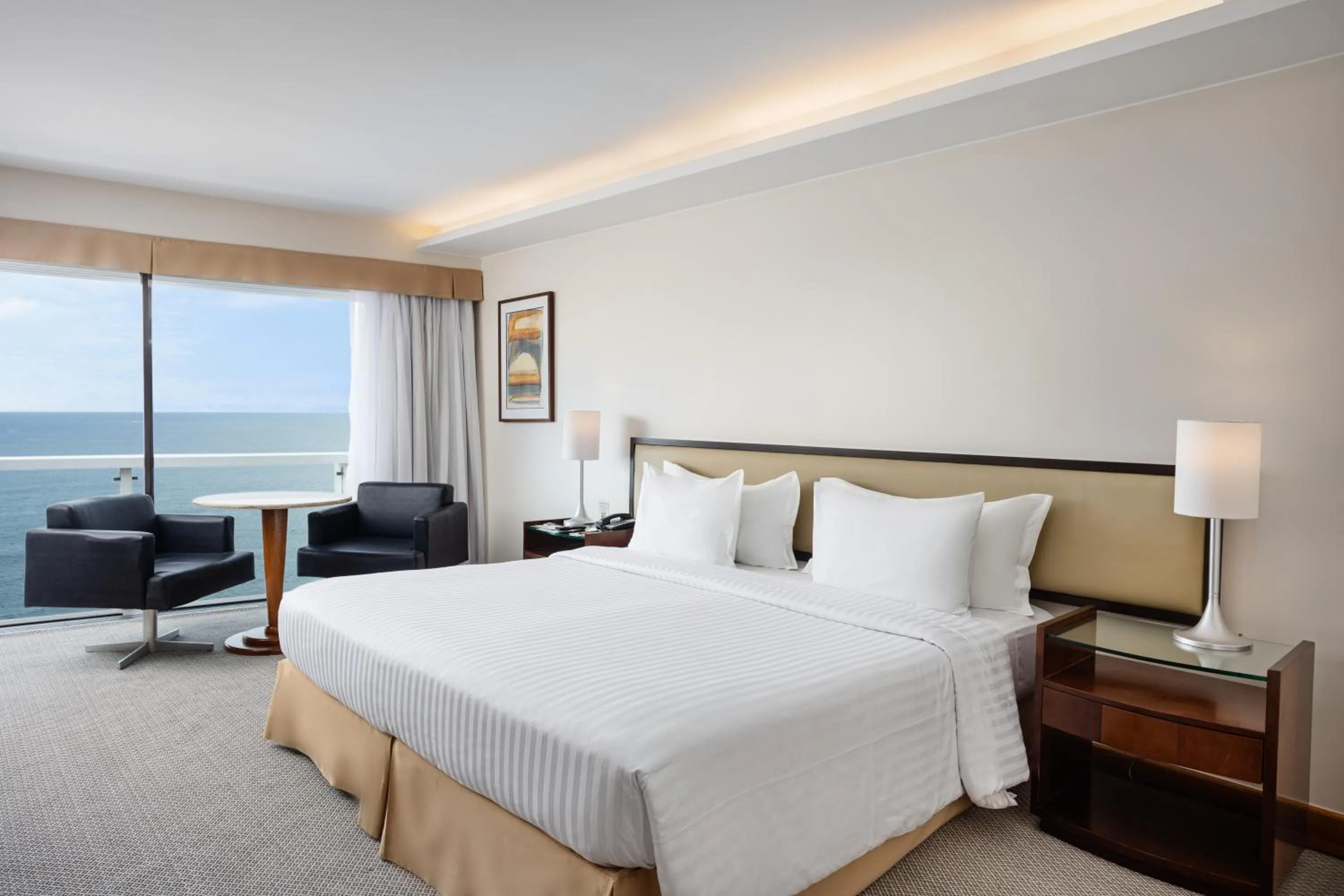 Luxury Room with  Frontal Sea View - single occupancy in Rio Othon Palace