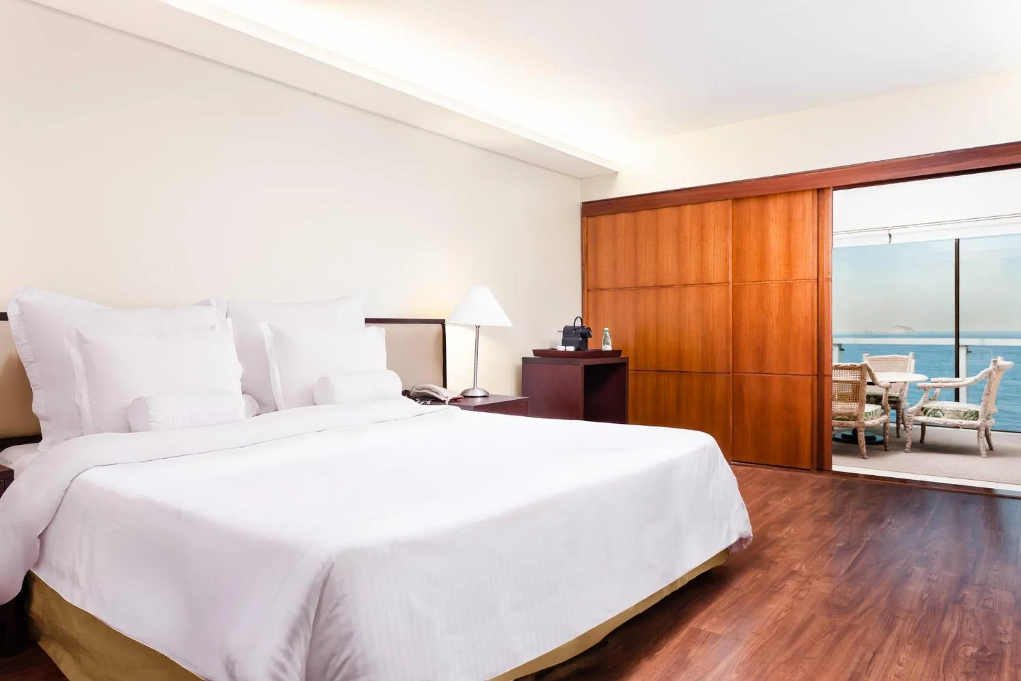 Executive Luxury Suite with Frontal Sea View - single occupancy in Rio Othon Palace