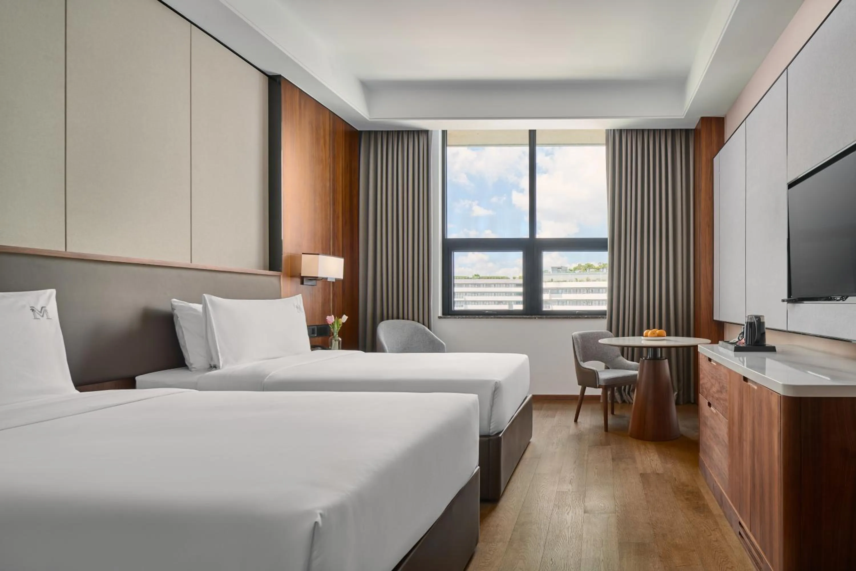 Deluxe Twin Room in VM Hotel