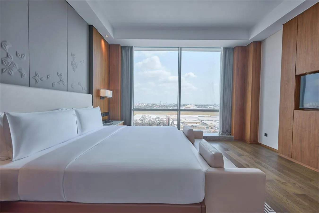 Deluxe Family Suite in VM Hotel