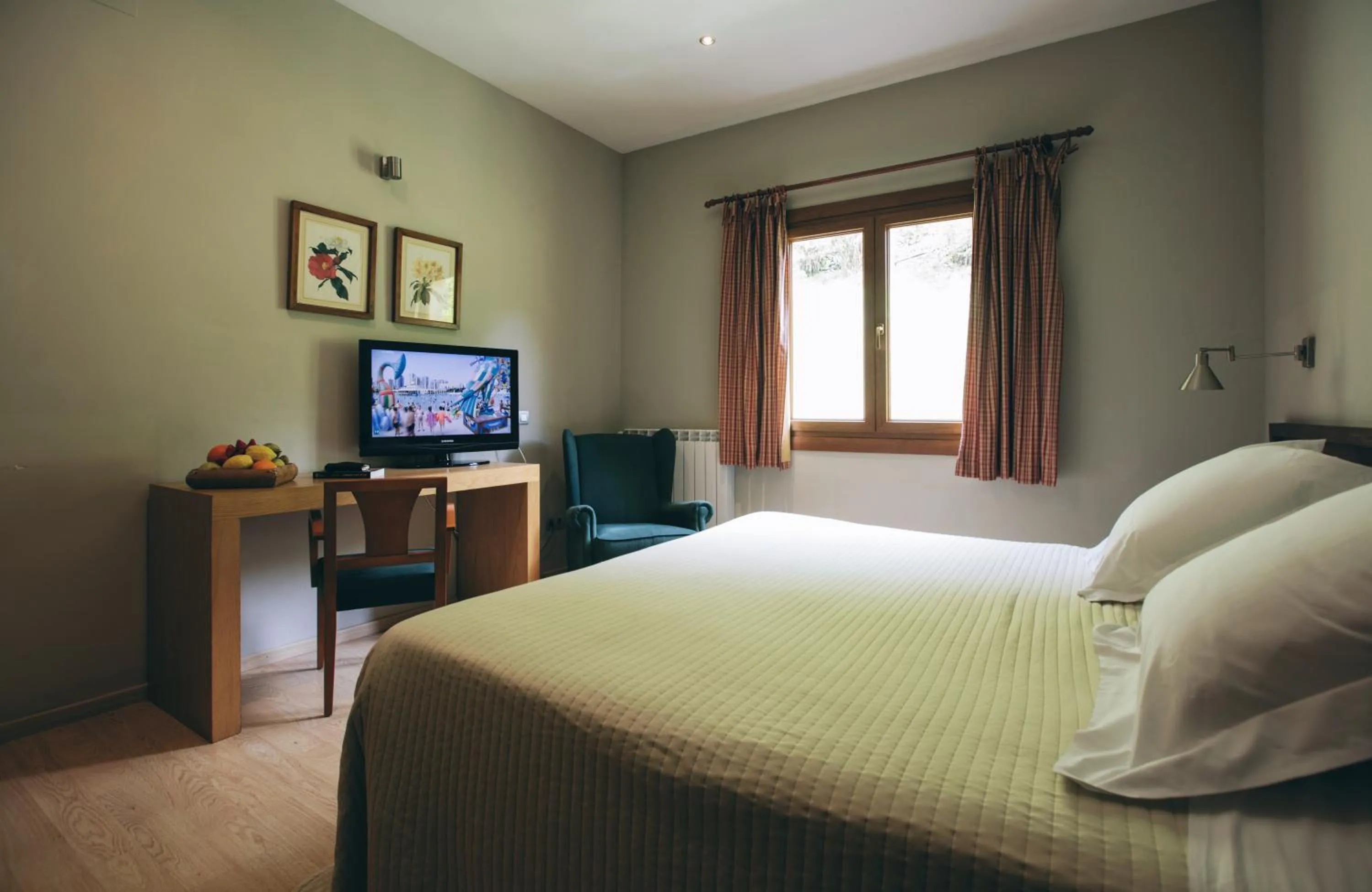 Double Room with Garden View - single occupancy in Hotel Manantial