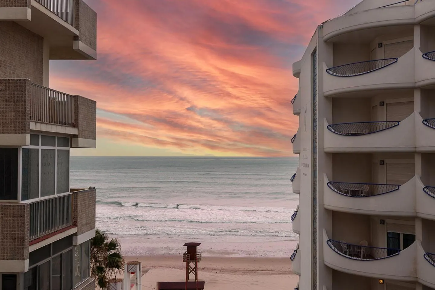 Deluxe Double Room with Sea View in Hotel Spa Cádiz Plaza