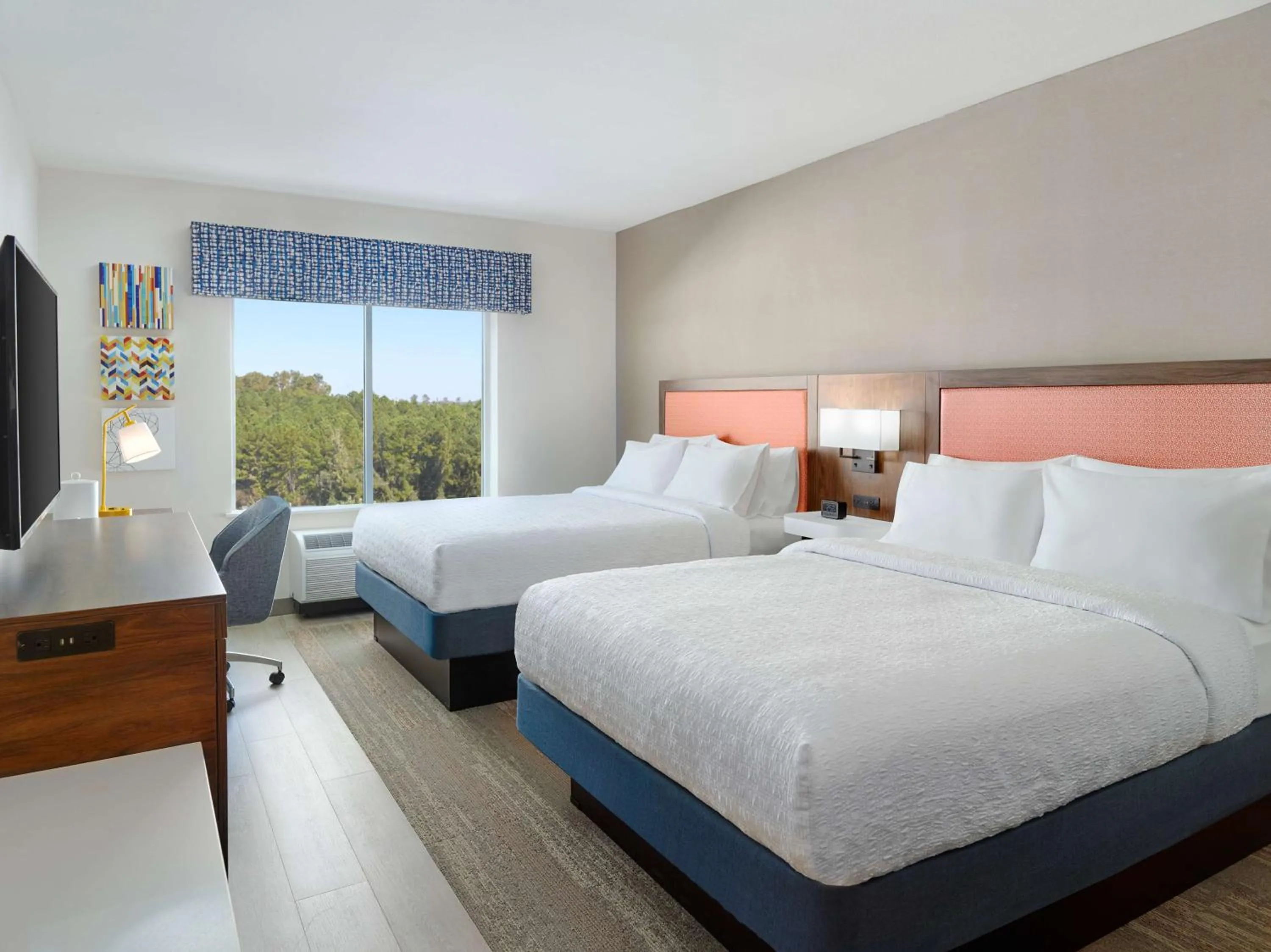 Queen Room with Two Queen Beds - Non-Smoking in Hampton Inn & Suites Fultondale Birmingham I 65, Al