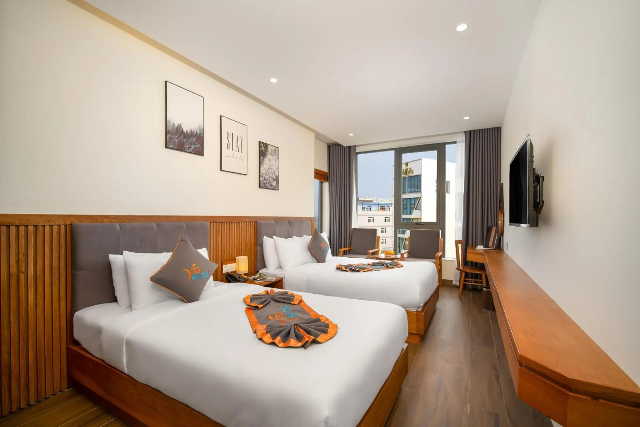 Quadruple Room with Sea View in Yes Hotel Đà Nẵng