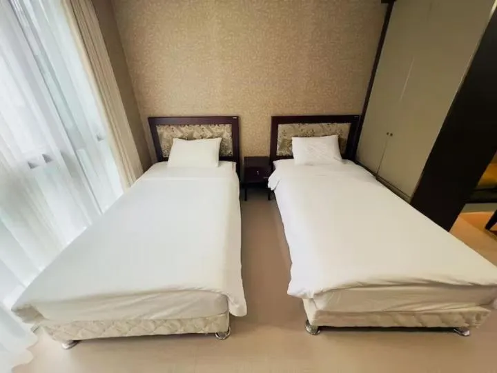 Superior Twin Room in Busan Centum Victoria hotel