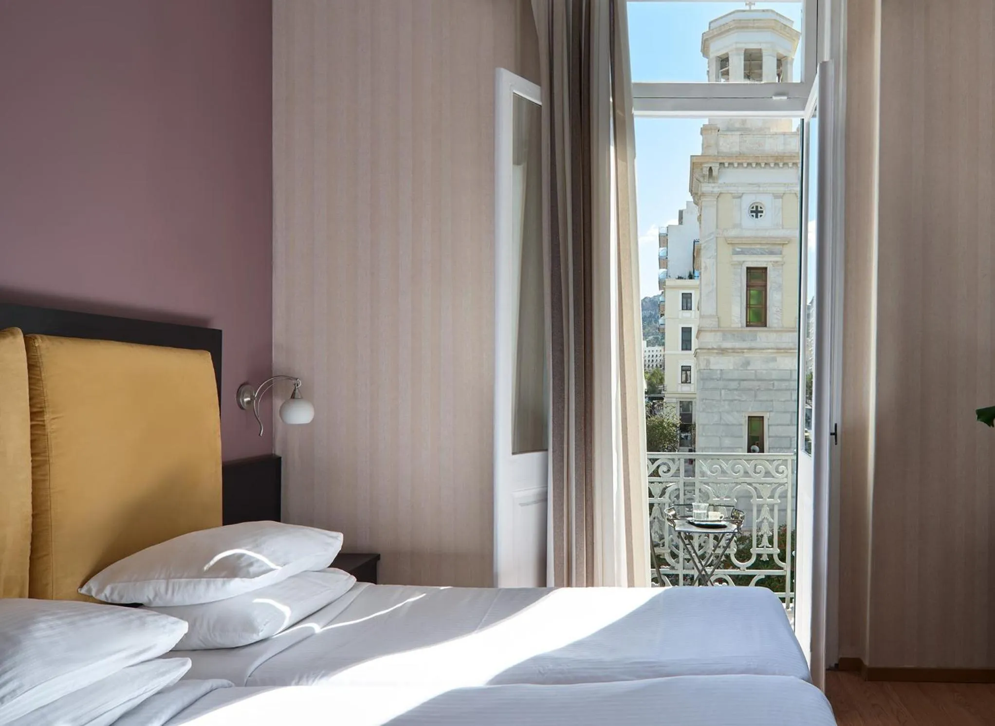 Suite in Delphi Art Hotel by Prima Hotels