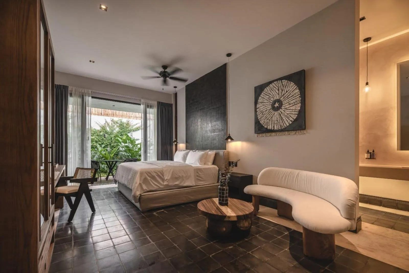 Junior Suite with Private Pool in Hotel Sutuk