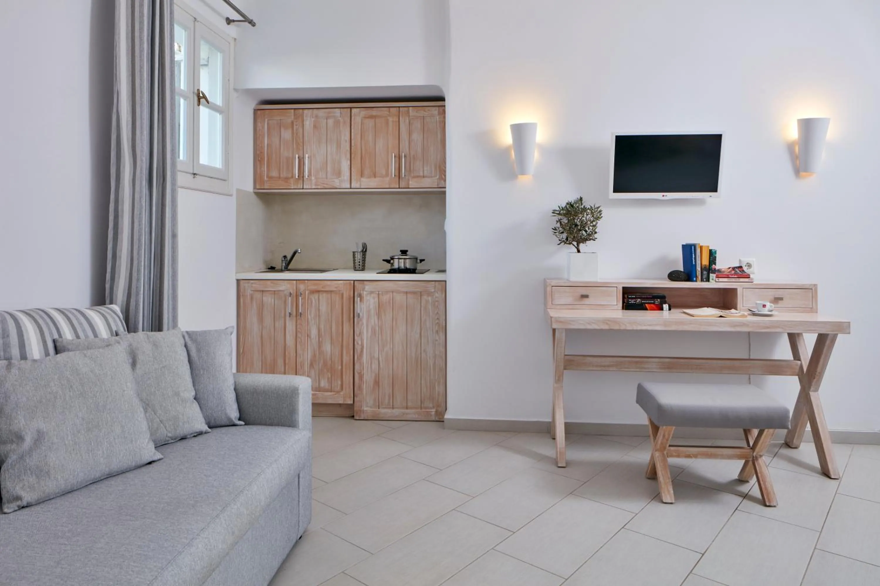 Studio in Aegean Plaza Hotel