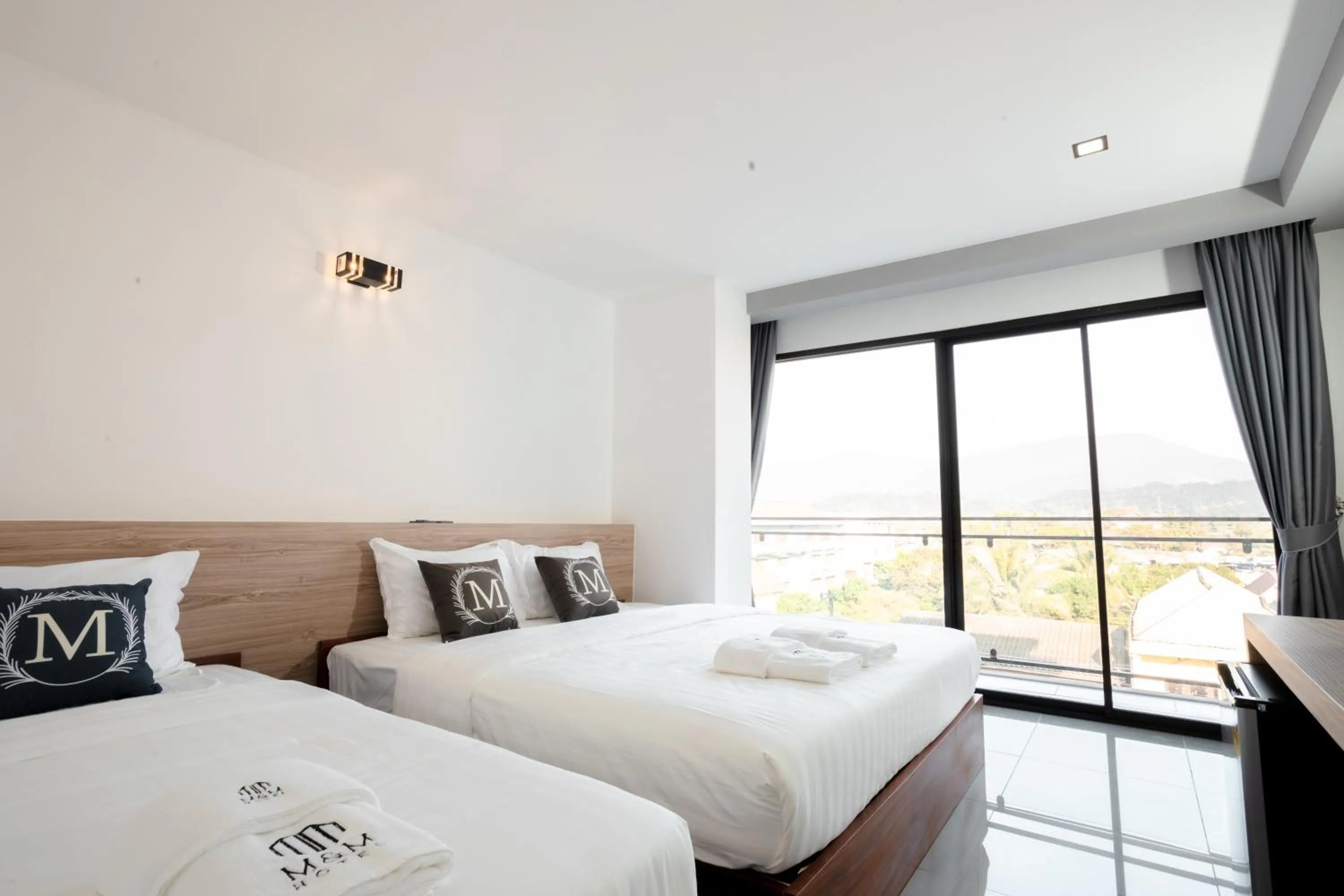 Family Double Room in M&M Hotel