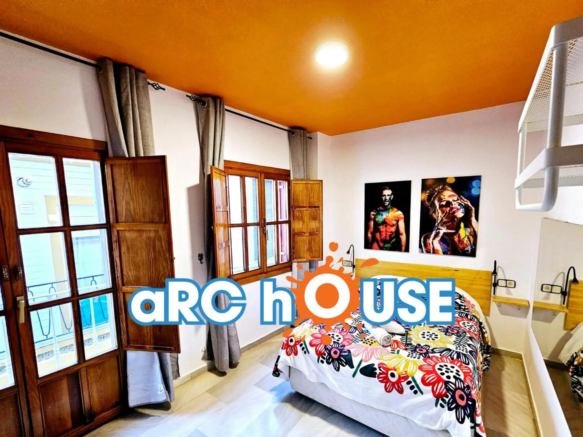 Double Room with Private Bathroom in Arc House Plaza