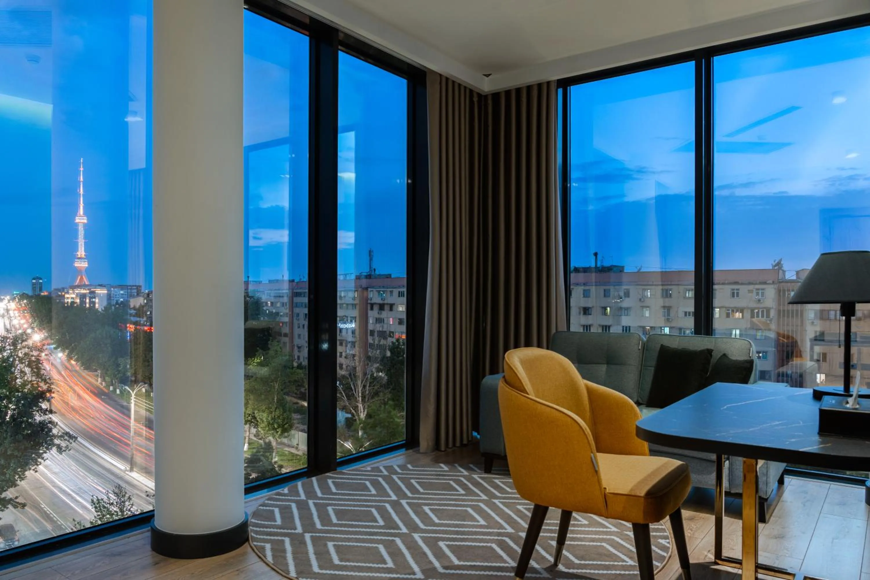 Superior King Room - single occupancy in THE ELEMENTS HOTEL