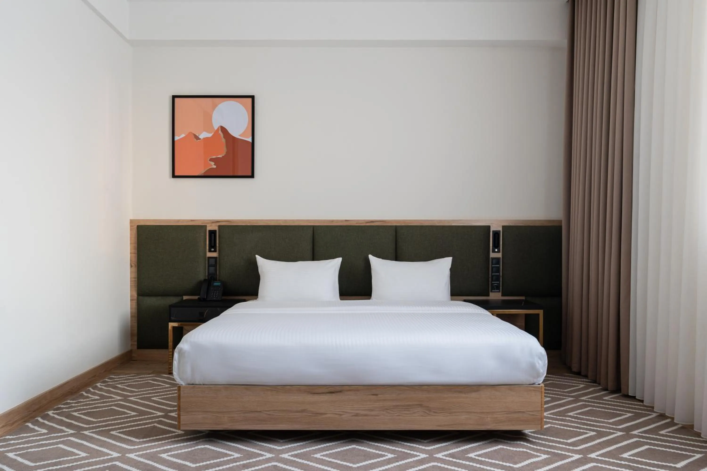 Deluxe King Room - single occupancy in THE ELEMENTS HOTEL