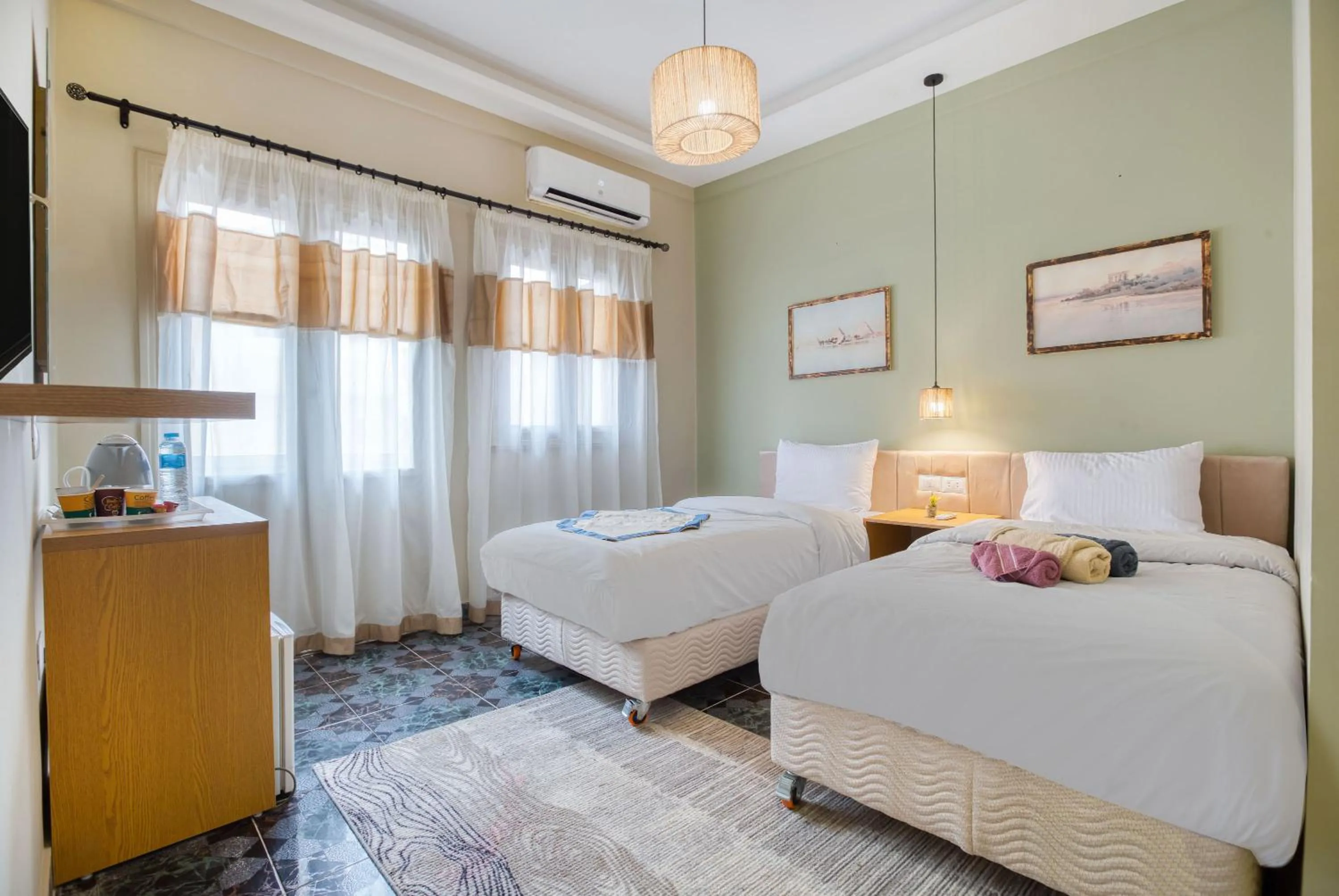 Deluxe Double or Twin Room with Balcony in Villa Khufu Pyramids Hotel