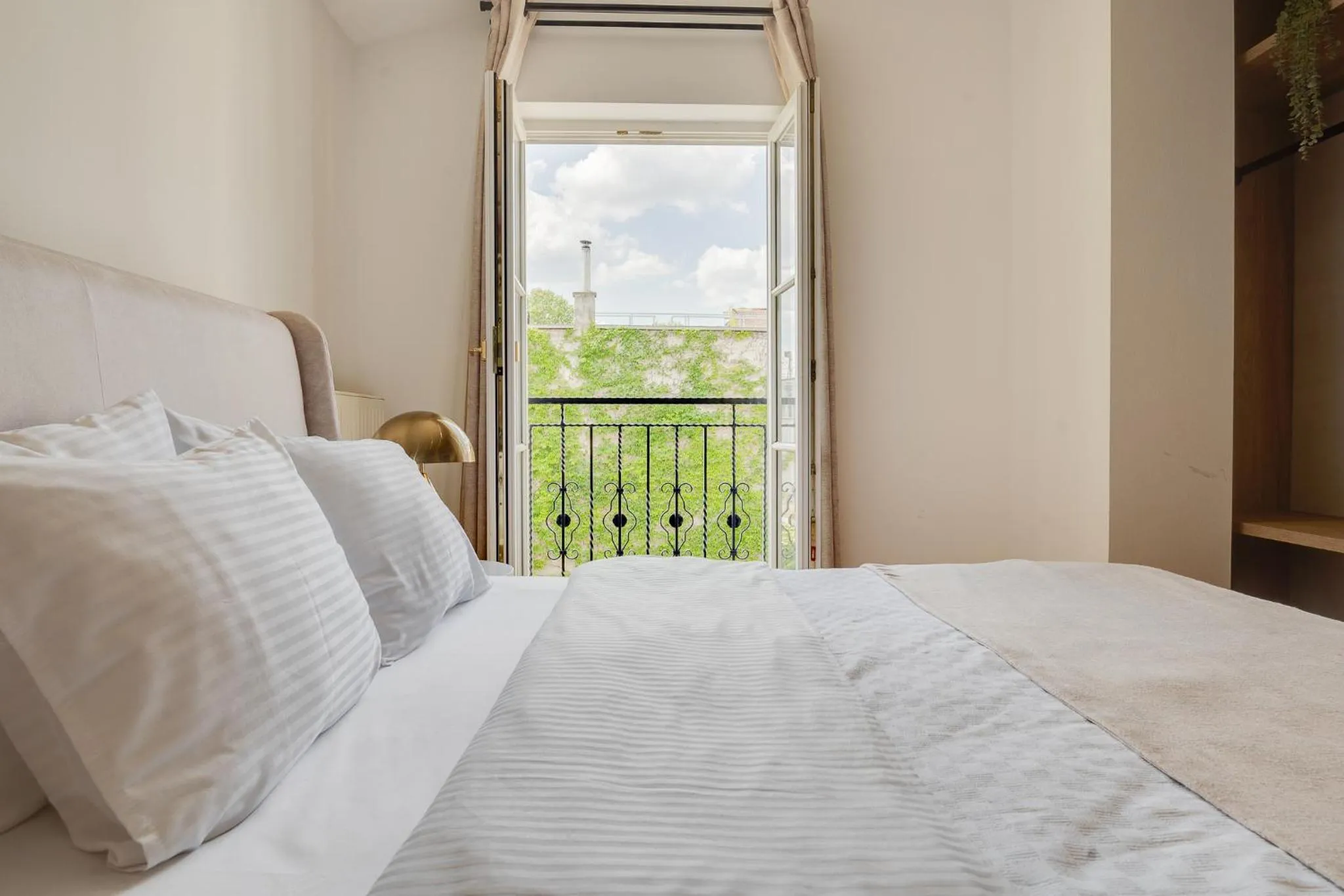 Superior Double Room in Atik Hotel Vienna