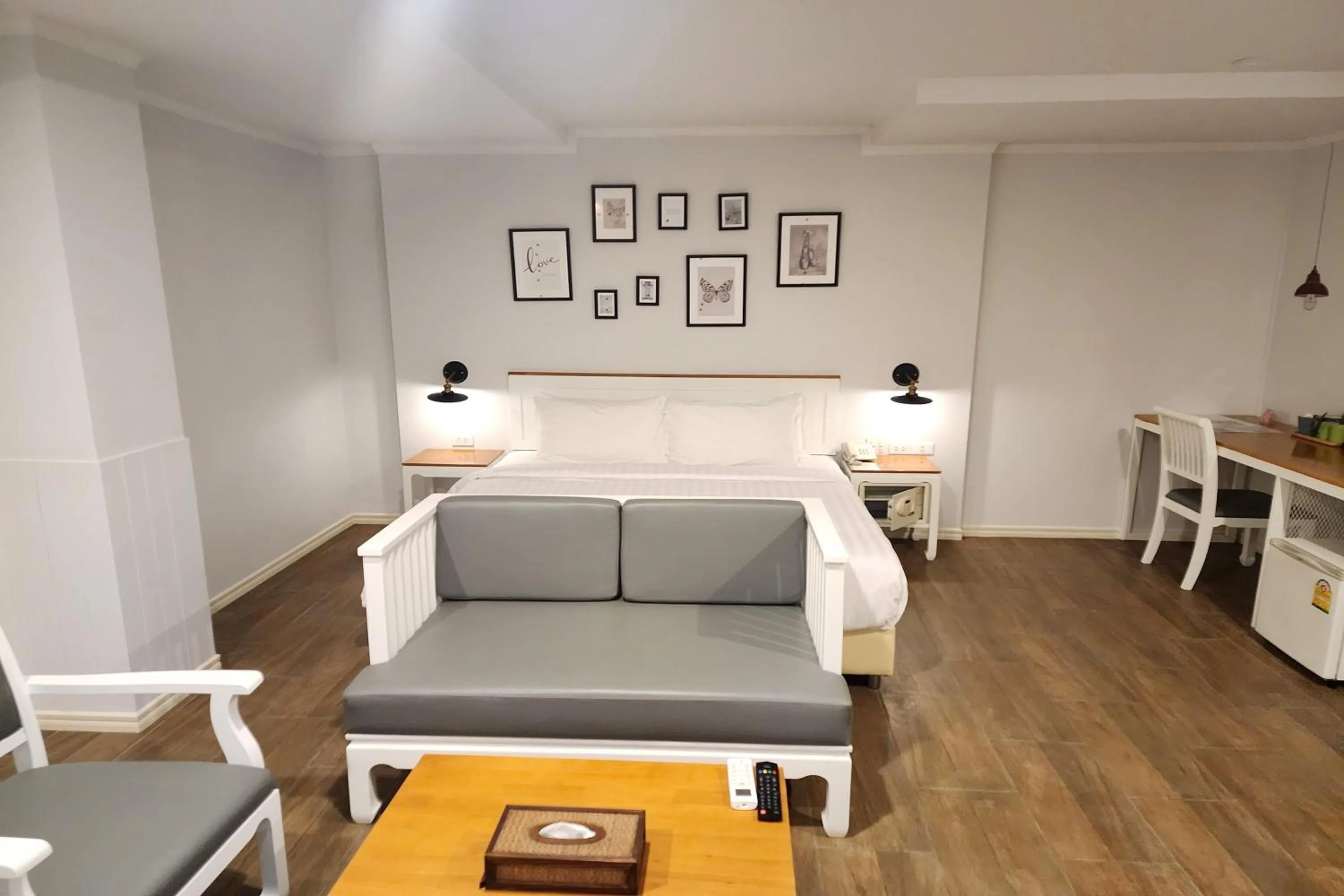 Deluxe Double Studio in J PLACE HOTEL