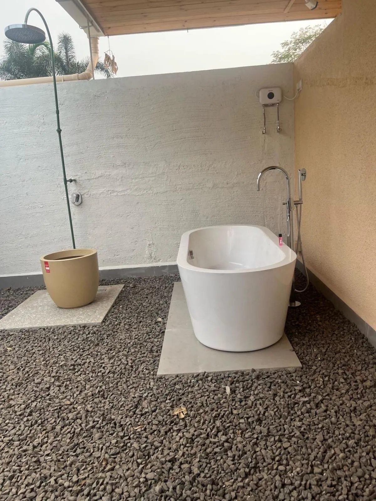 King Room - single occupancy in The Riverstone Agro Farm