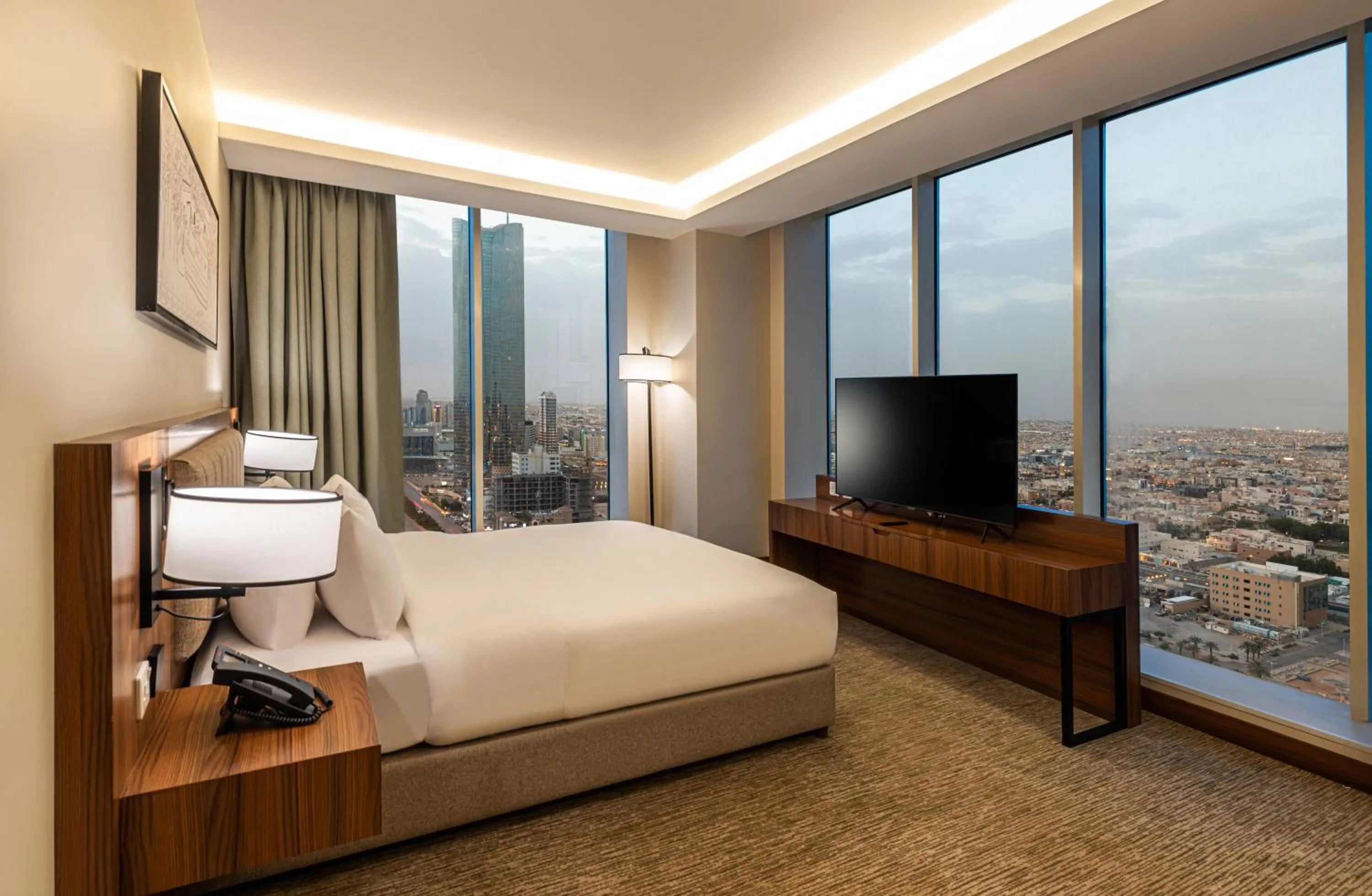 Executive Suite in HDB Financial District