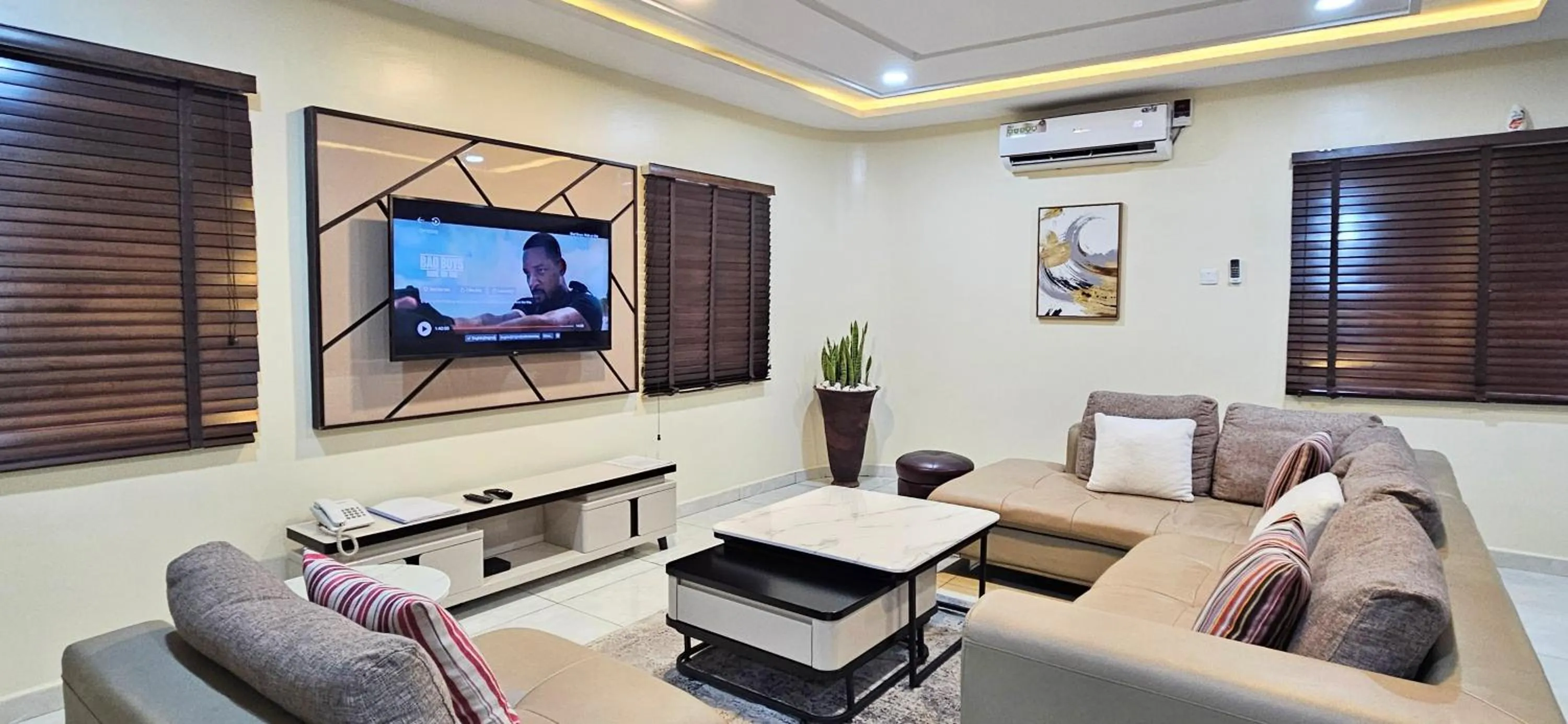 The Leneade - City Centre at Wuse 2