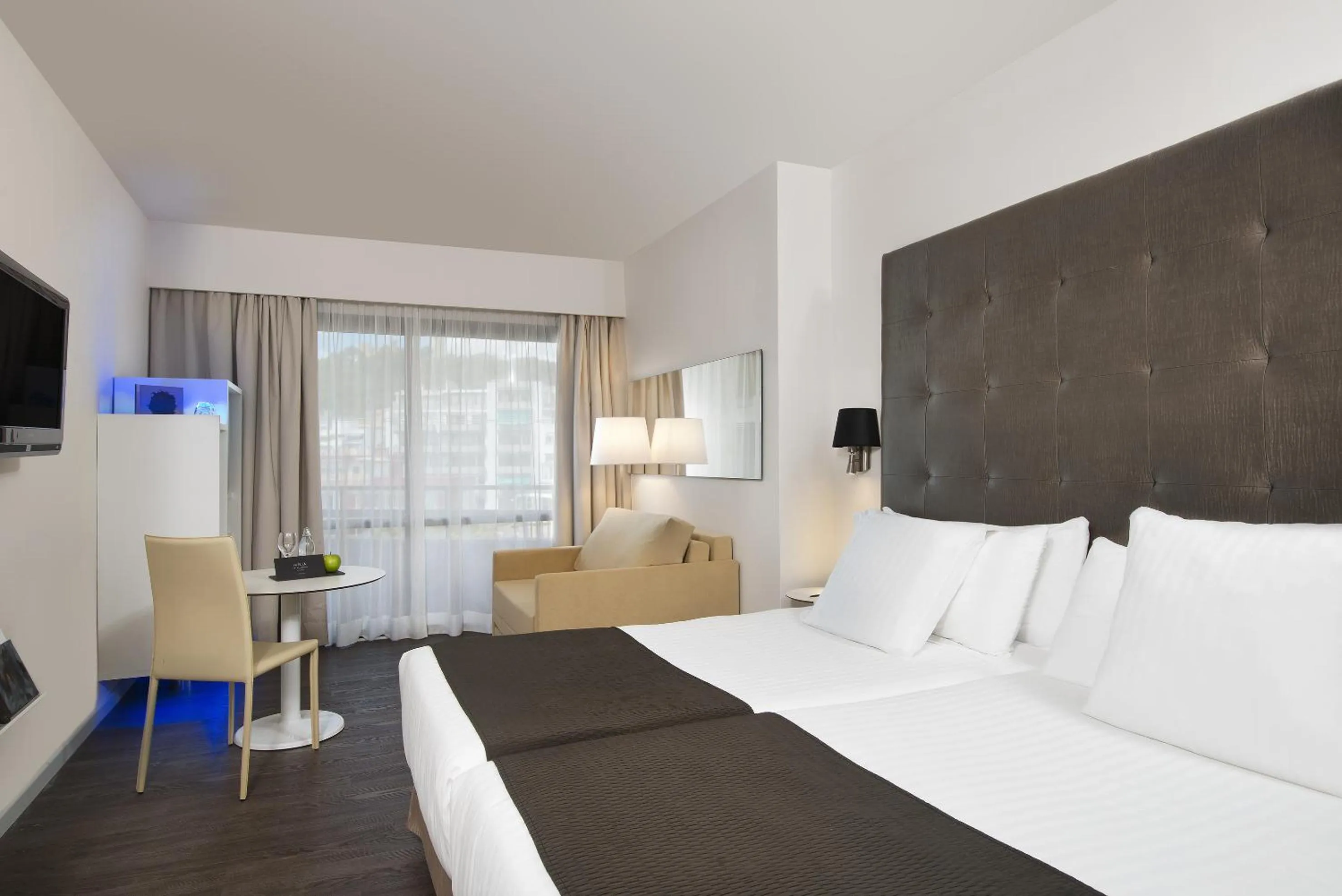 Double or Twin Room in Meliá Palma Marina