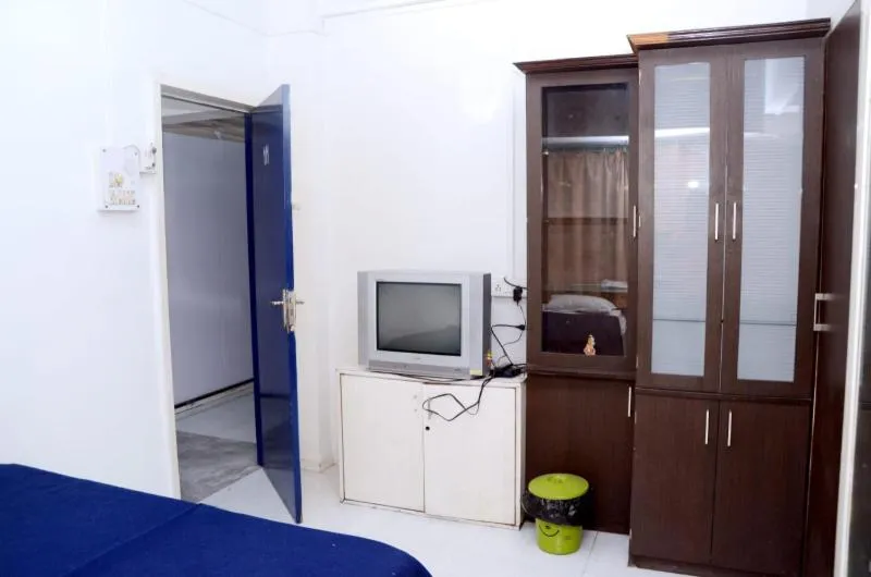 Deluxe  in Hotel Sairam Lodge