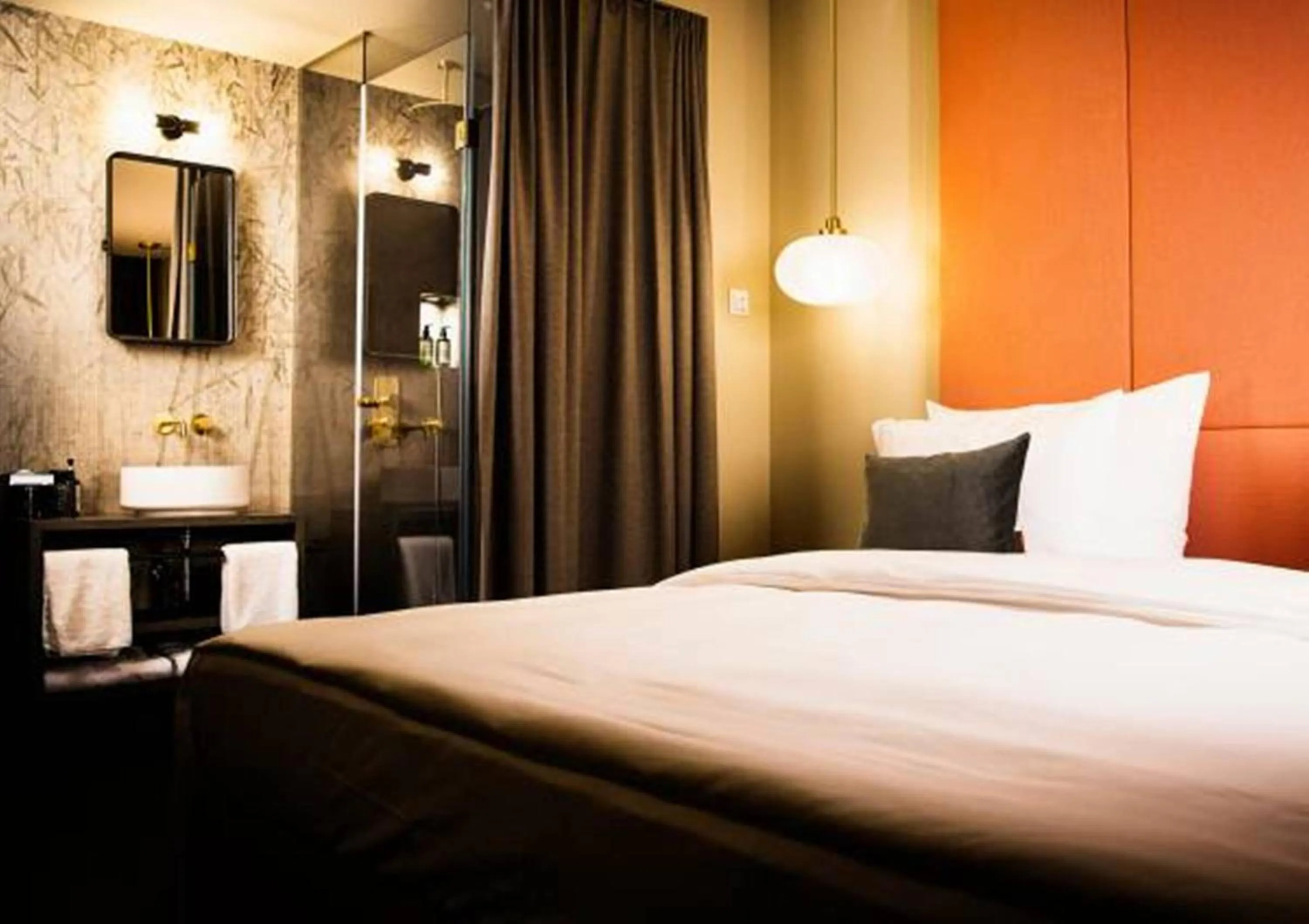 Comfort Double Room in Design-Hotel JAMS