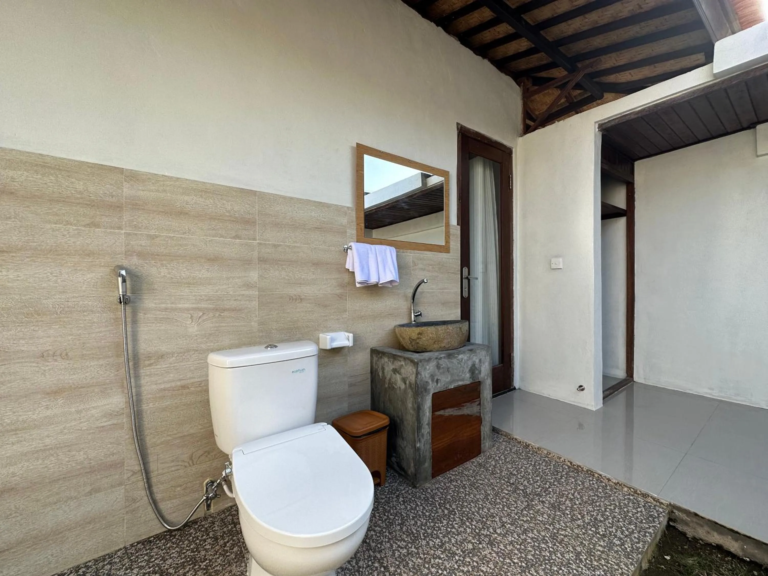 Deluxe Double Room in Villa Vilah