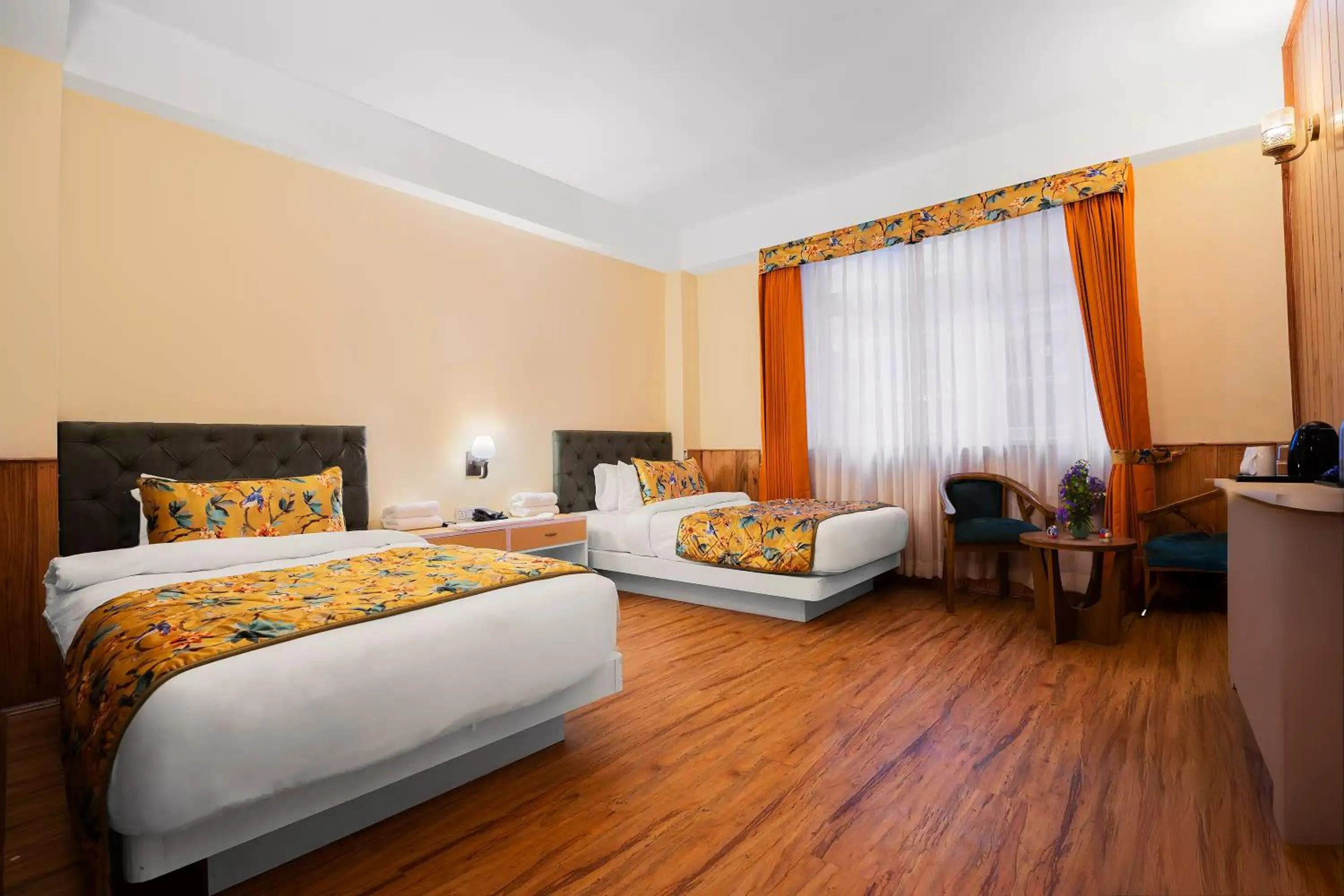 Deluxe Twin Room in Summit Gangchen Hotel