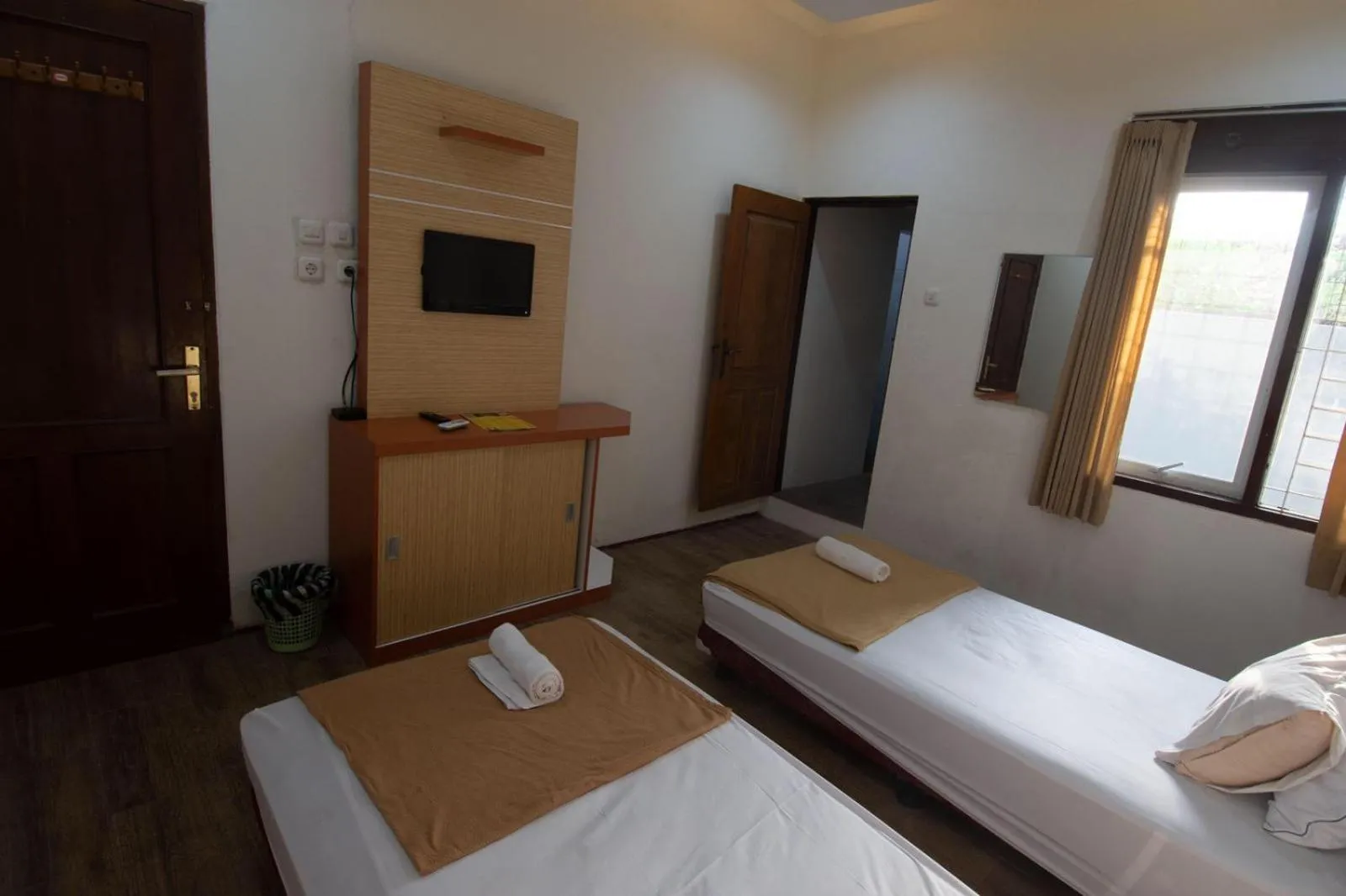Deluxe Twin Room in SIMPANG 7 RESIDENCE