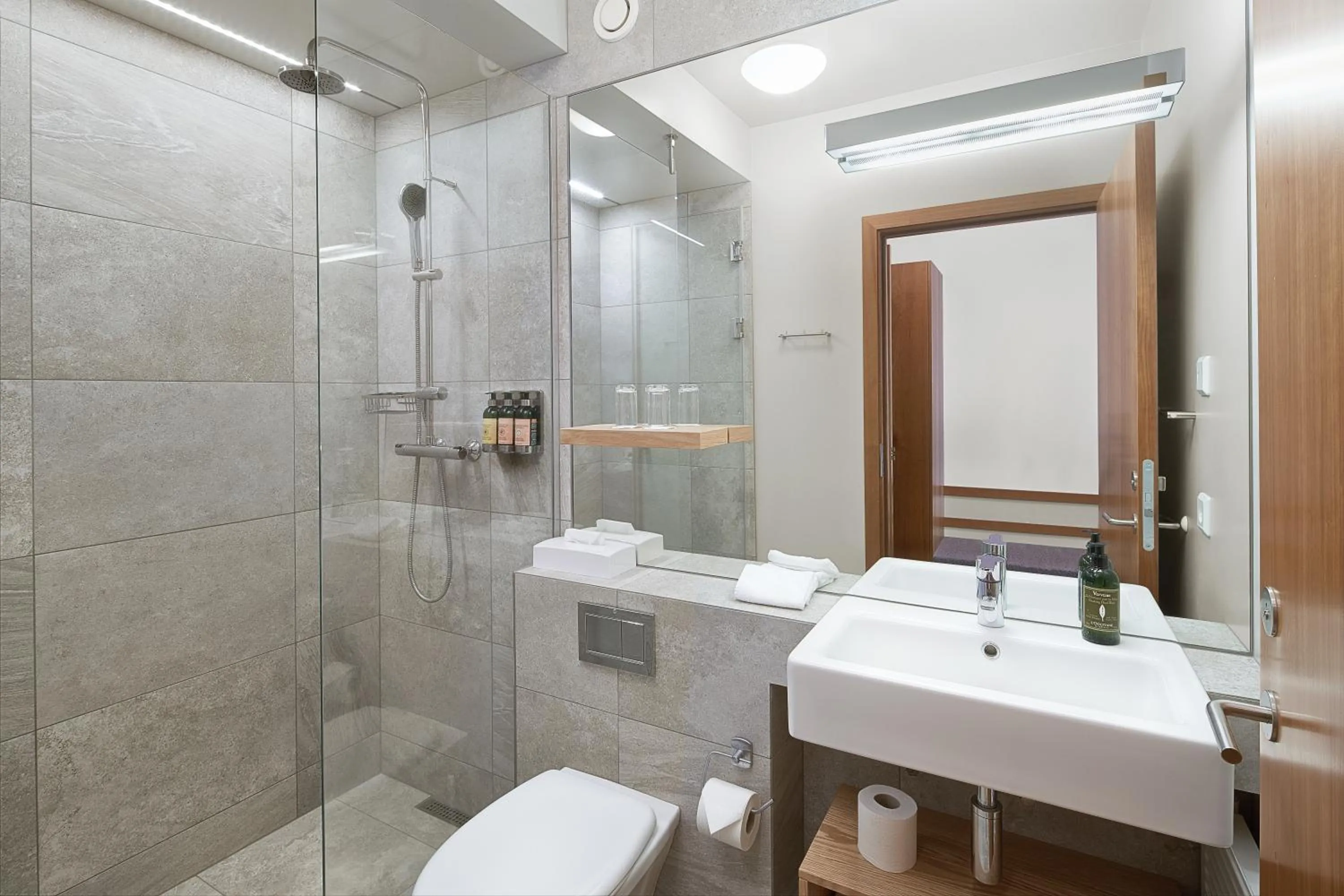 Single Room in Hérað - Berjaya Iceland Hotels