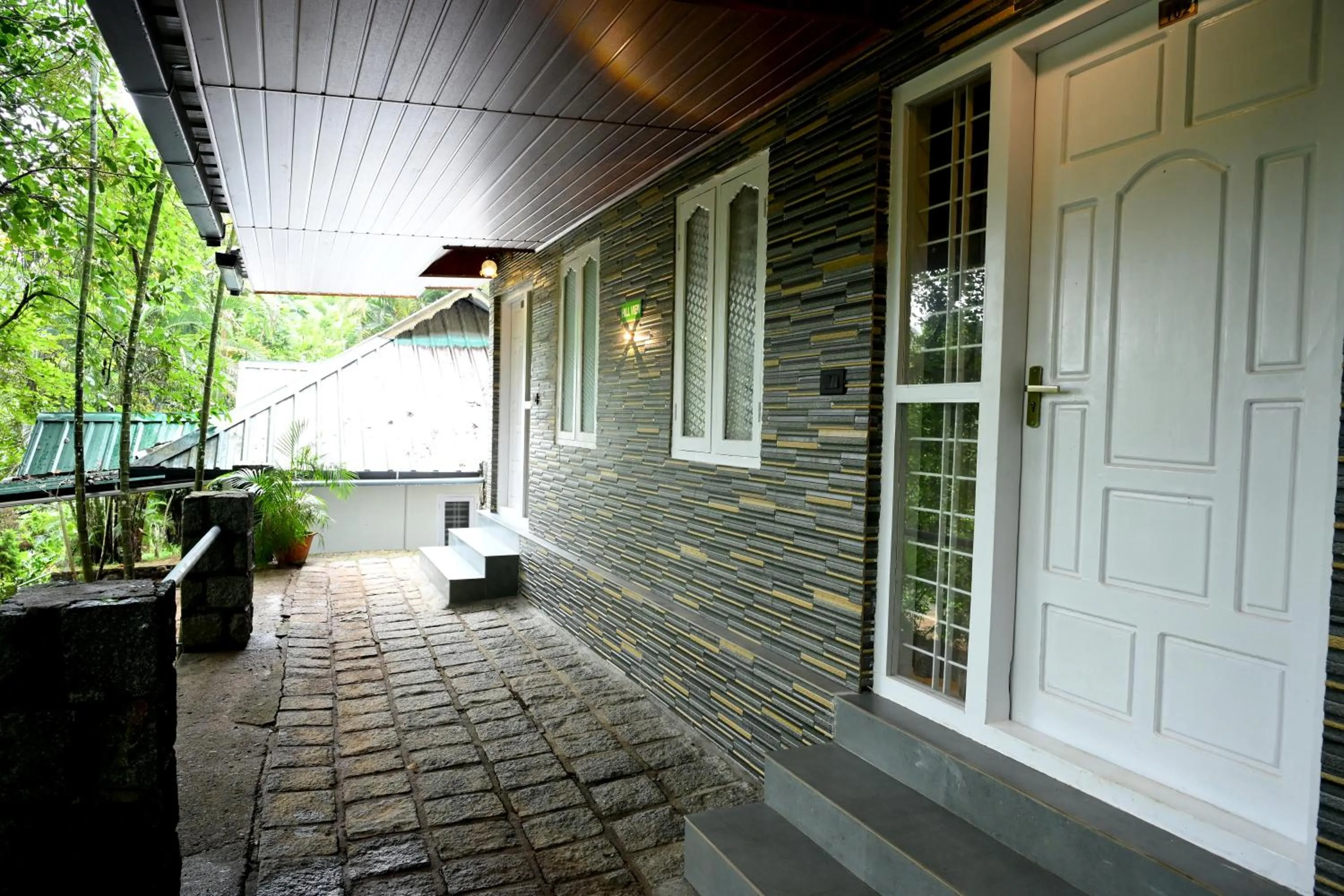 Deluxe Room in Spring Muunnar, Munnar