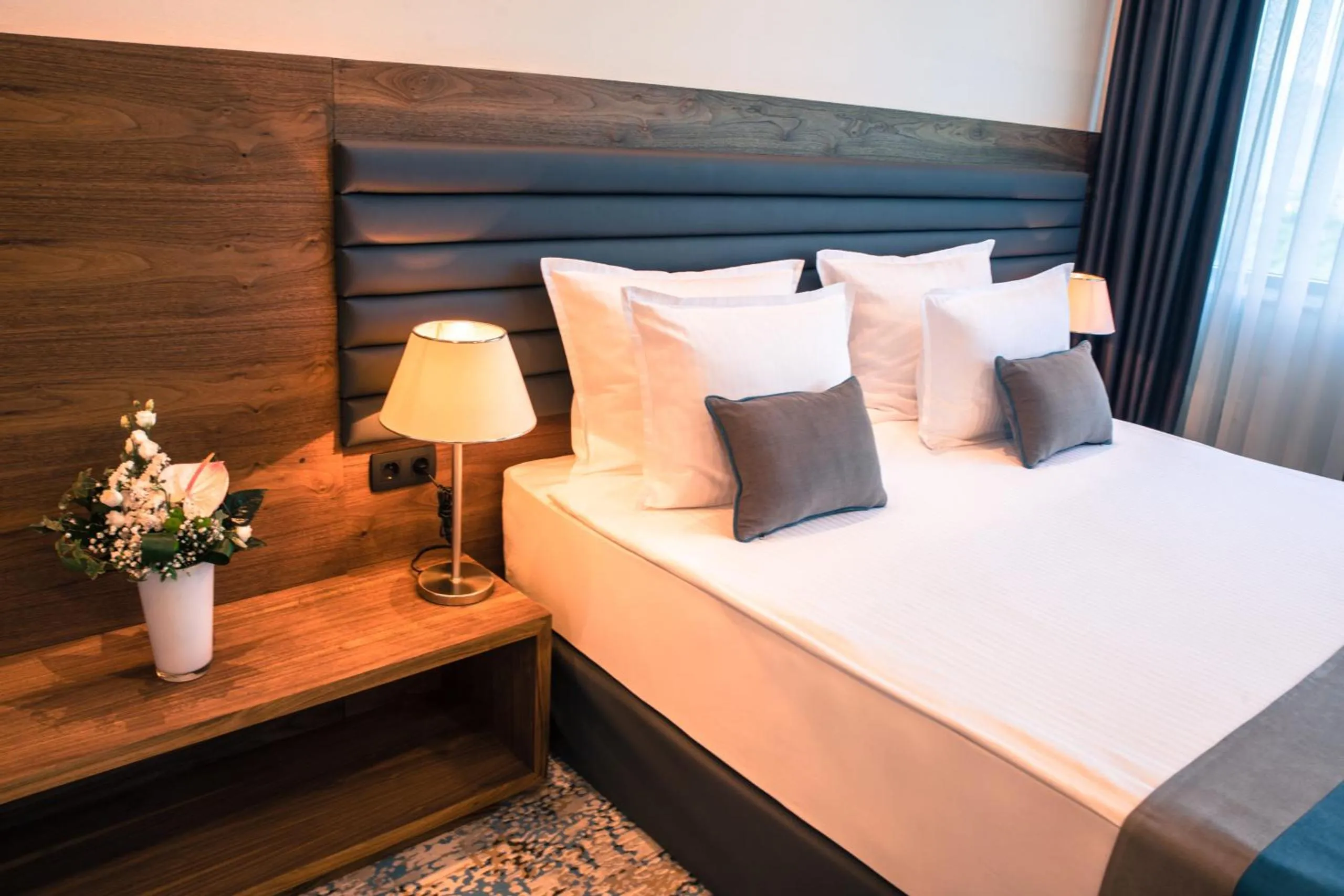   Premium Double Room in Radon Plaza