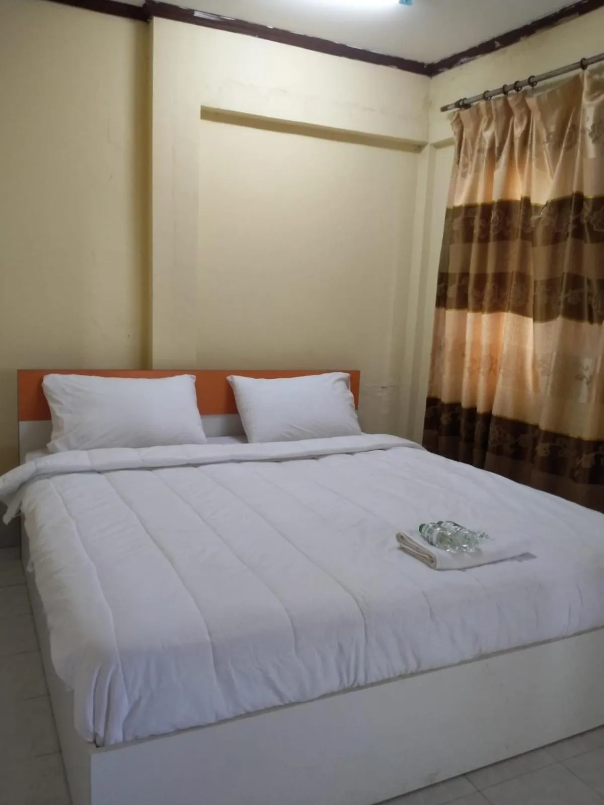 Standard Double Room with Shared Bathroom in Rainbow Hotel Vientiane