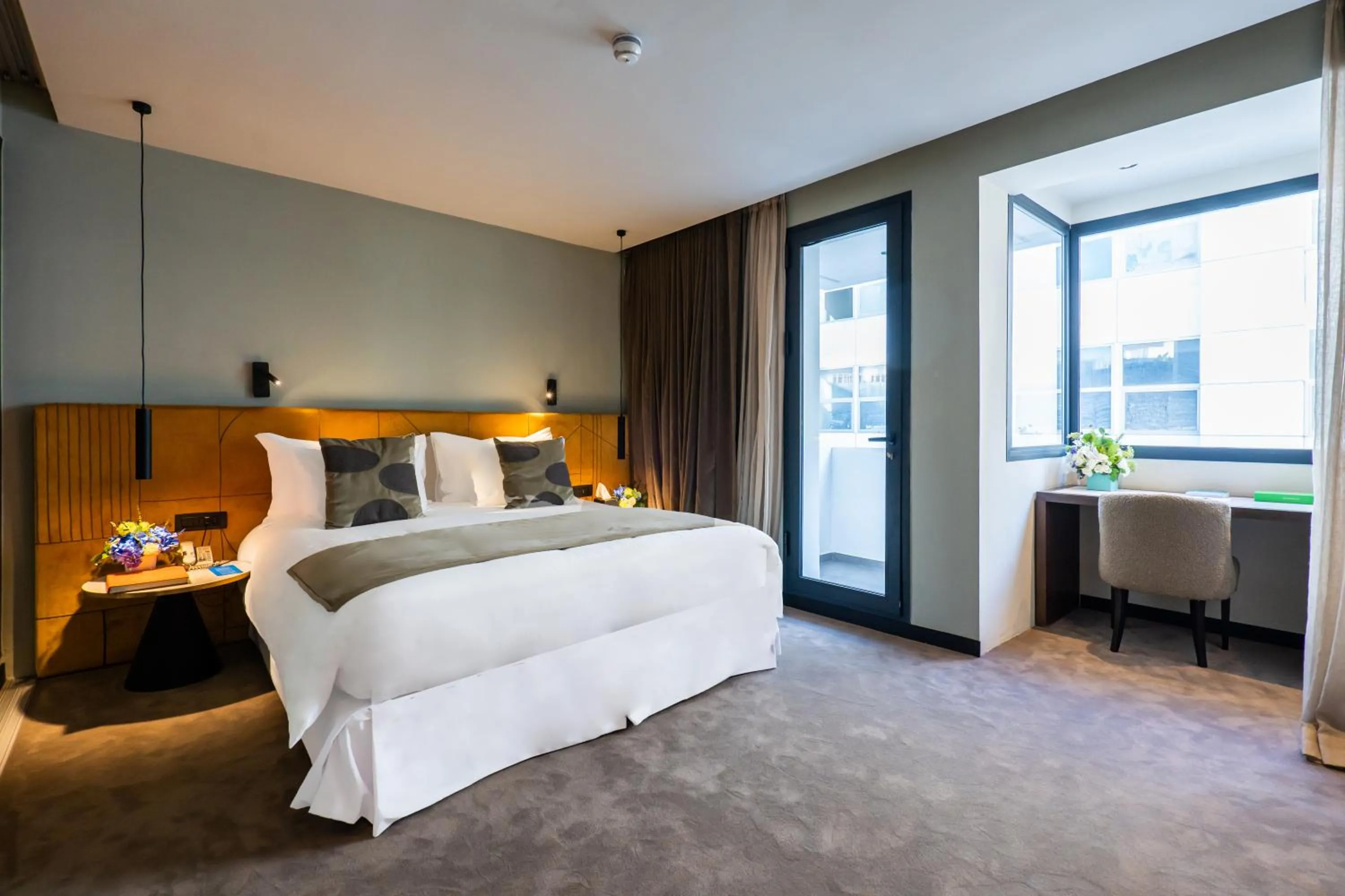 King Suite with Balcony in JM Suites Hotel Eco-Friendly Casablanca