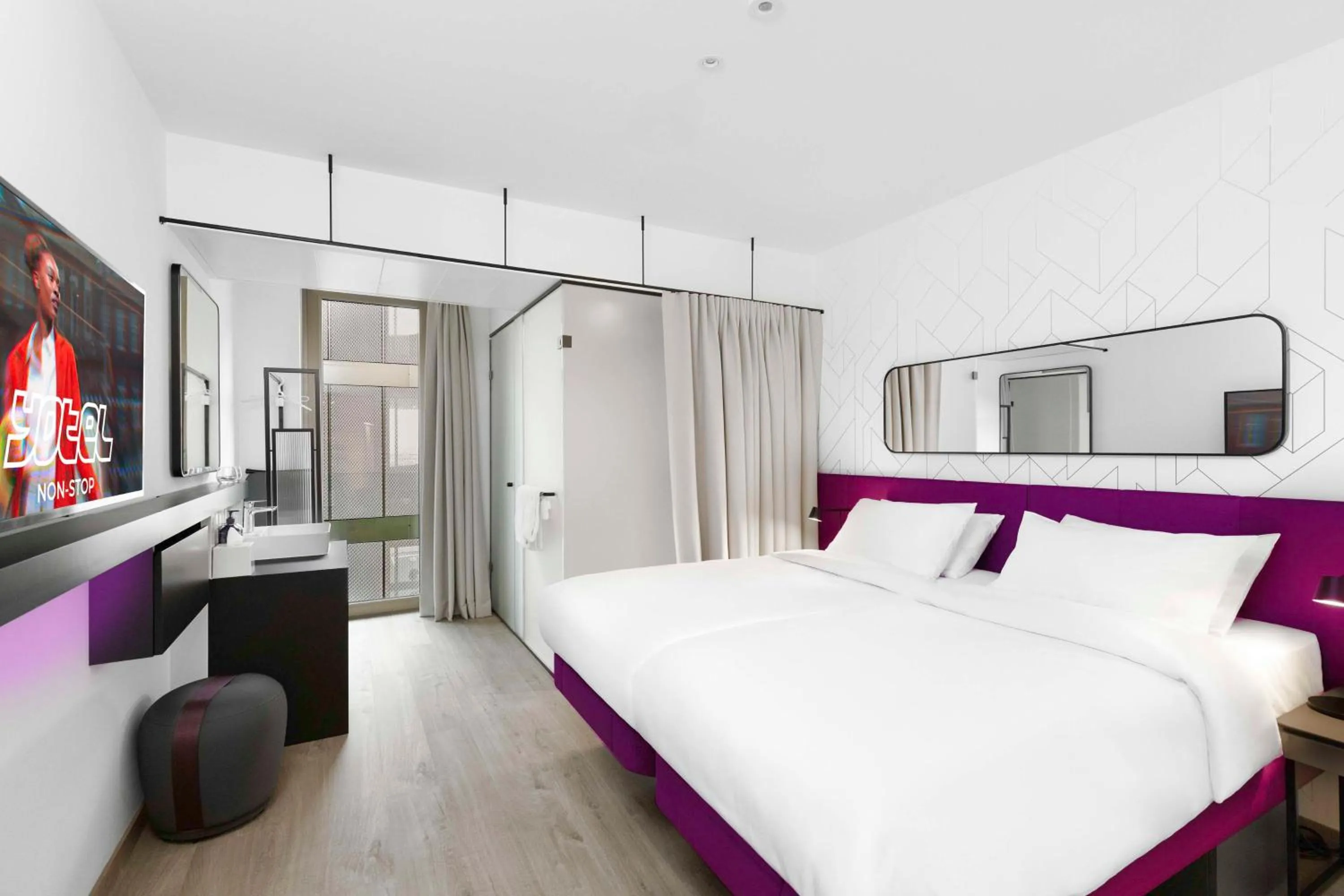 Twin Room in YOTEL Geneva Lake