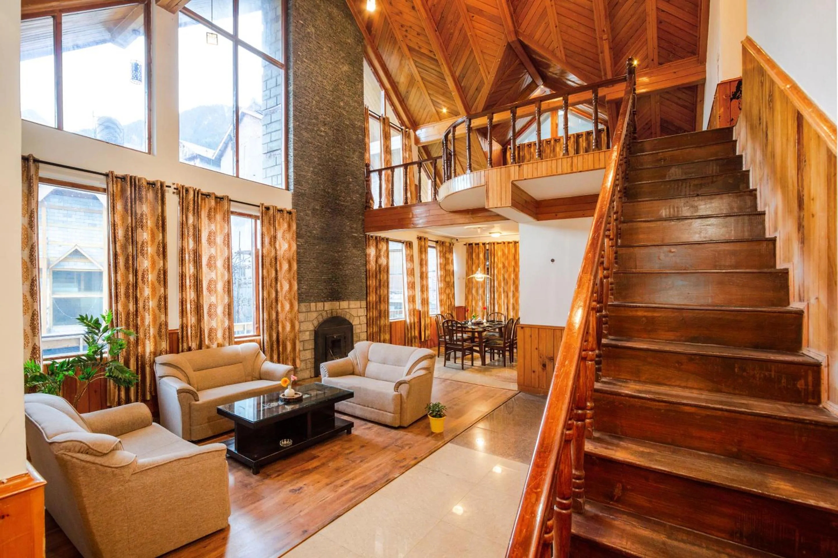 Four-Bedroom House in Tripli Hotels Conifer Wood Cottage