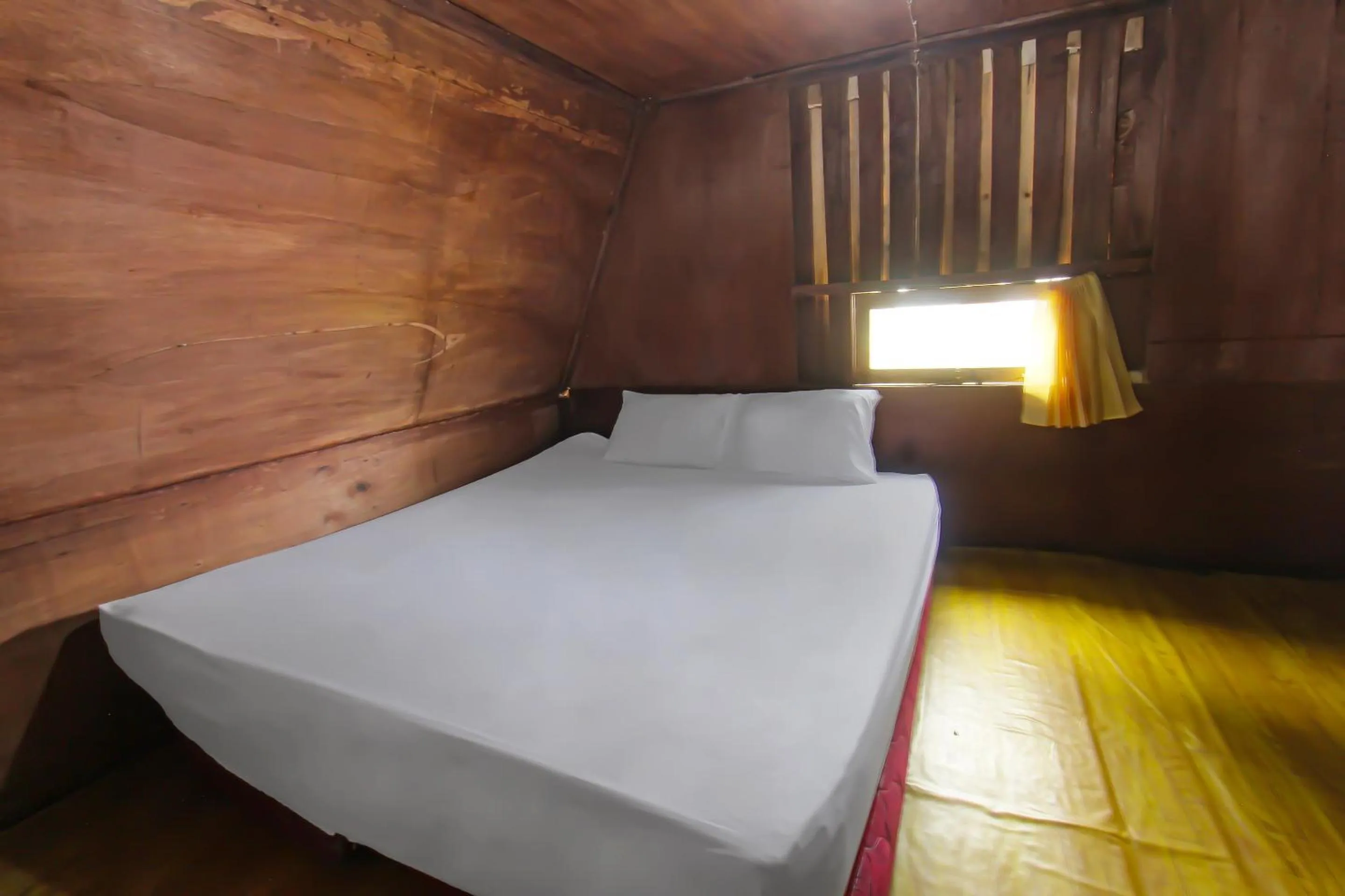 Hotel O Awenk Homestay Near SD Gunung Wakul