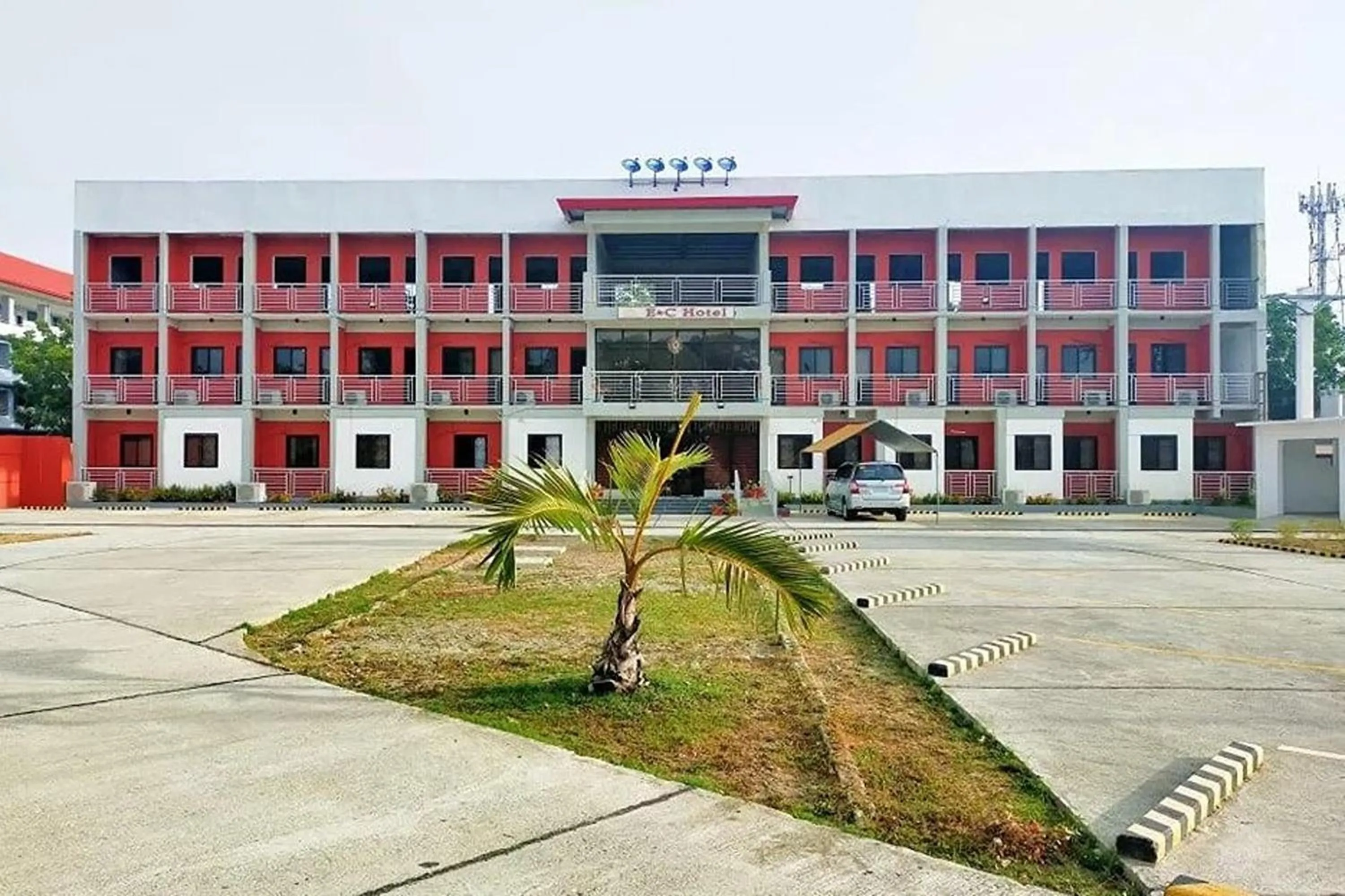 EC Hotel near Laoag Airport