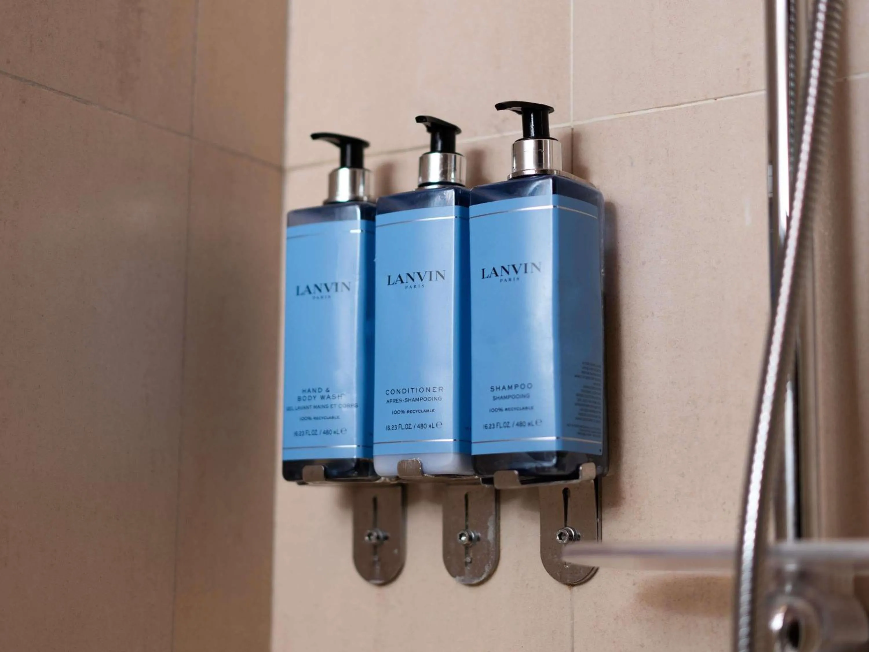 Luxury Club King Room with City View in Sofitel Algiers Hamma Garden