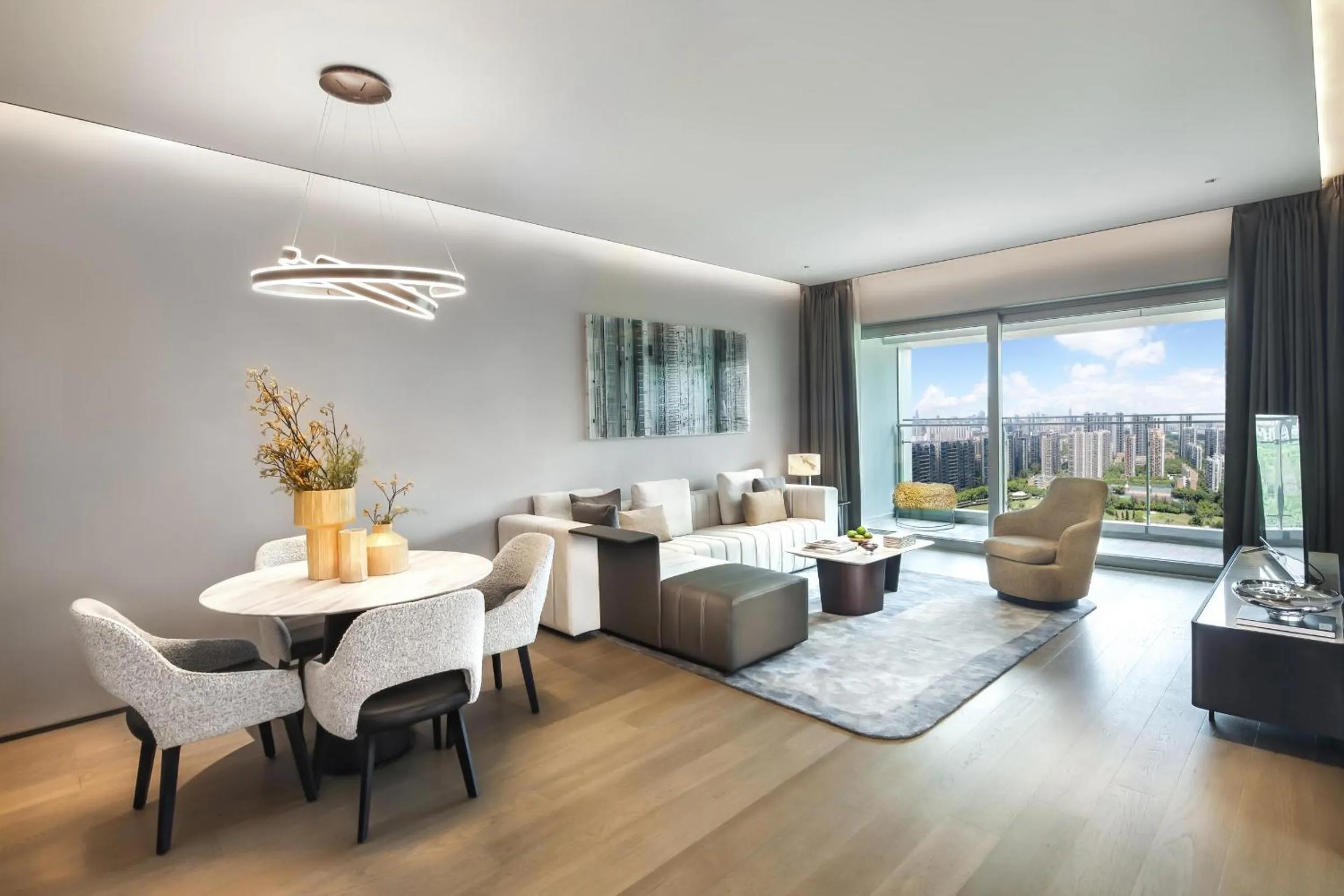 Superior Suite in Artisse Place - Access to 4000 sqm Fusion Wellness Centre and 800 sqm Indoor Swimming Pool