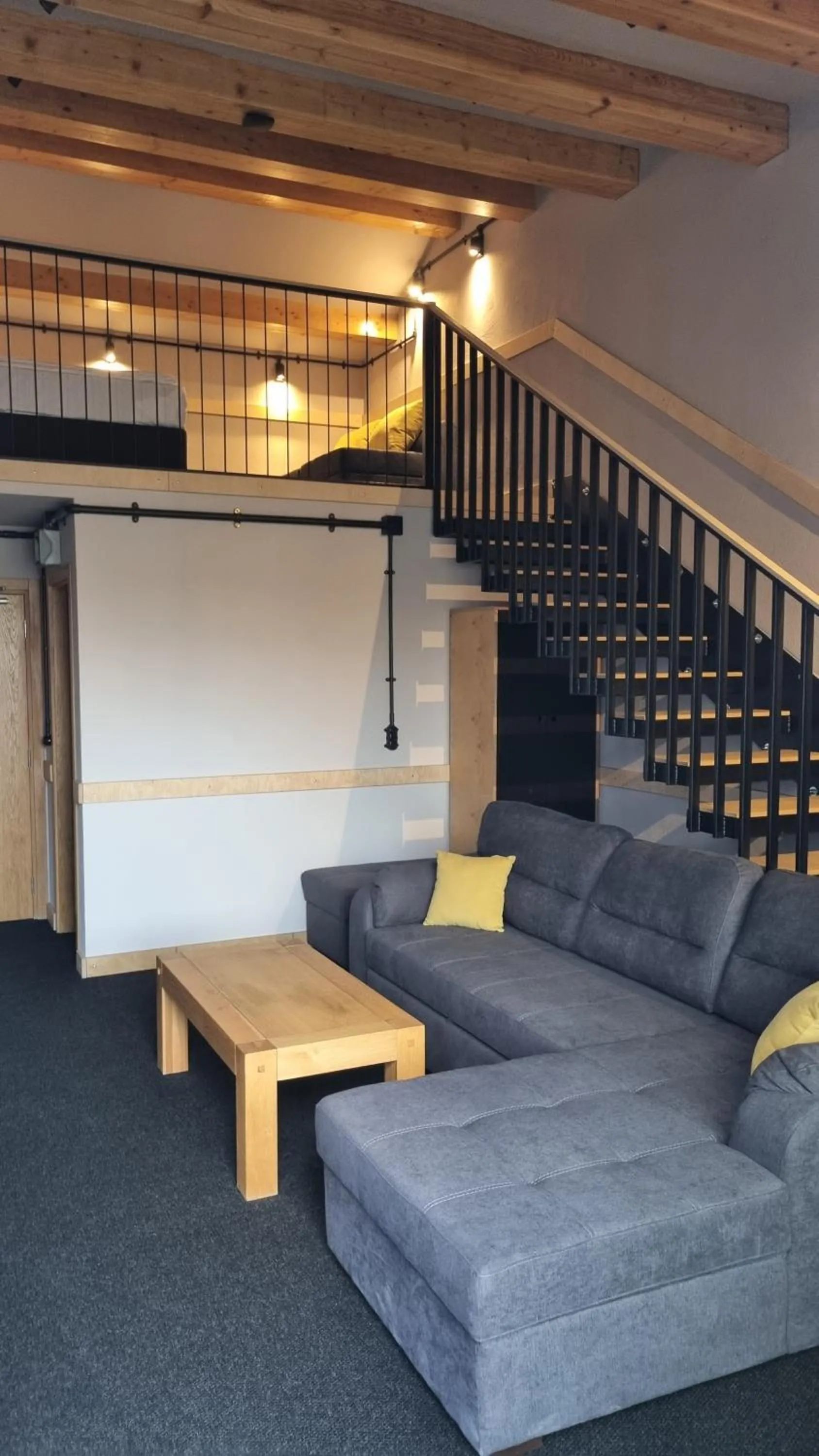 Super Loft Balcony in Art Hotel 158