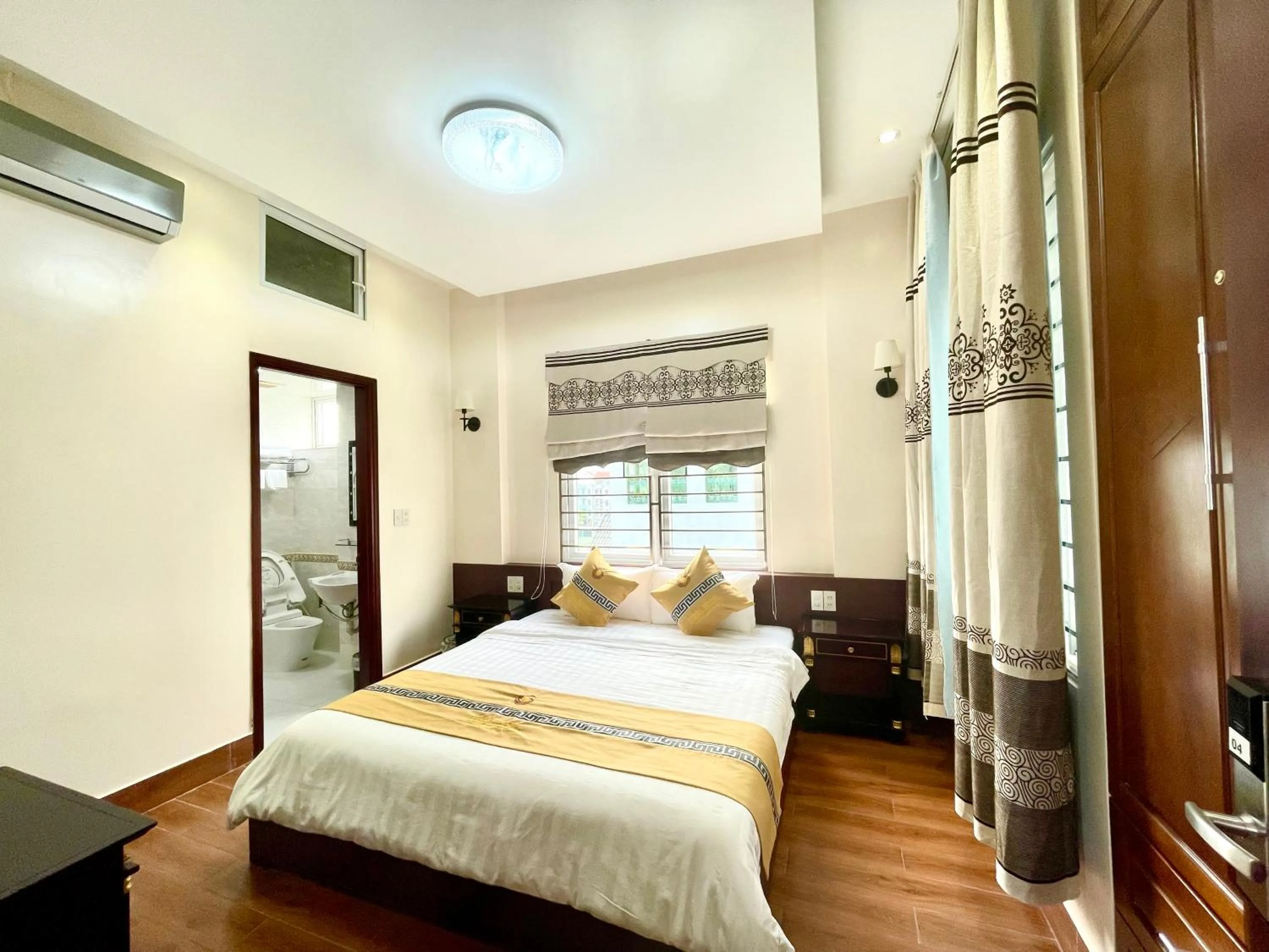 Standard Double Room in LIBRA HOTEL