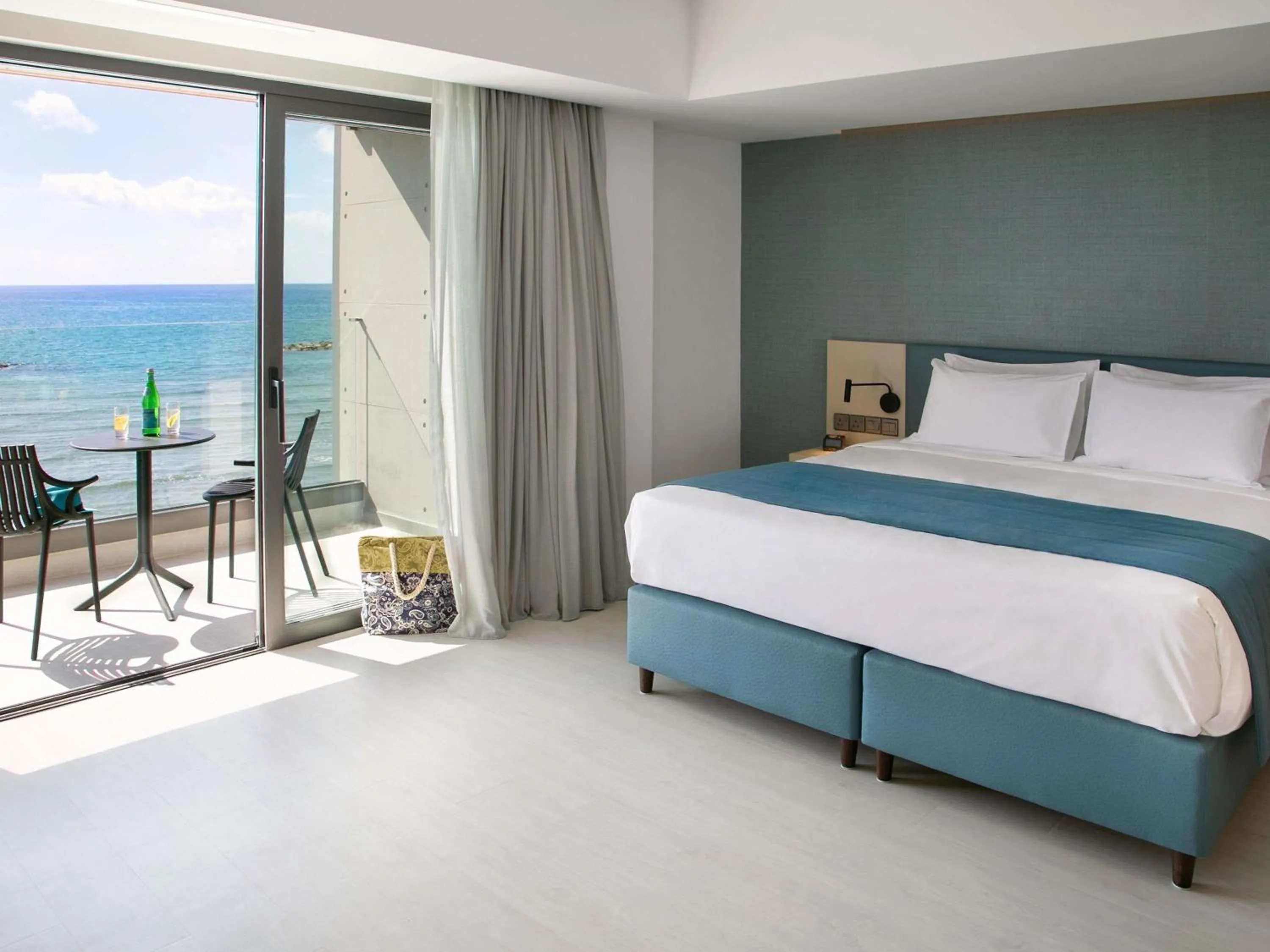 Superior Double Room with Balcony and Sea View in Mercure Larnaca Beach Resort