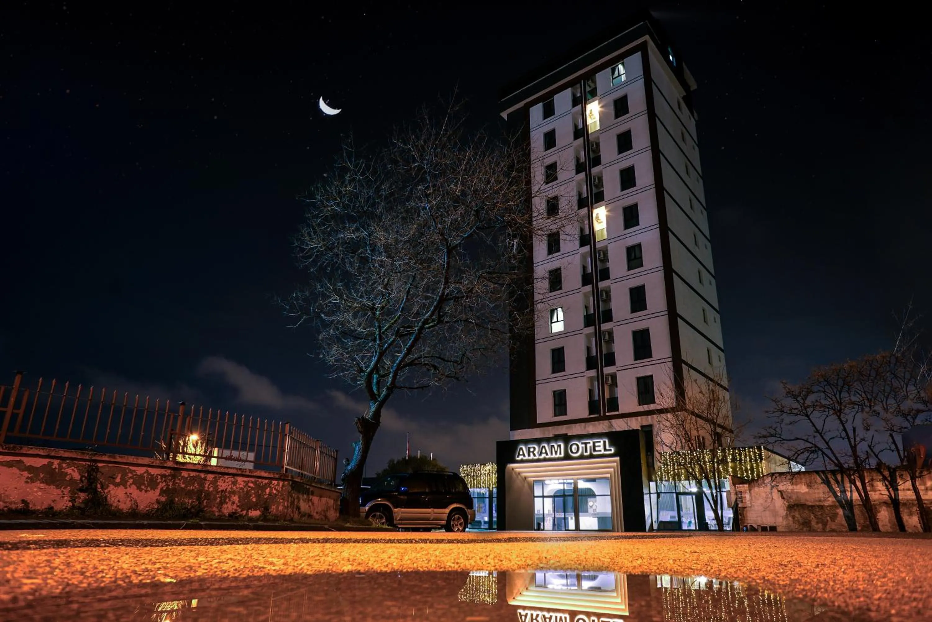 Aram Otel Business & Luxury