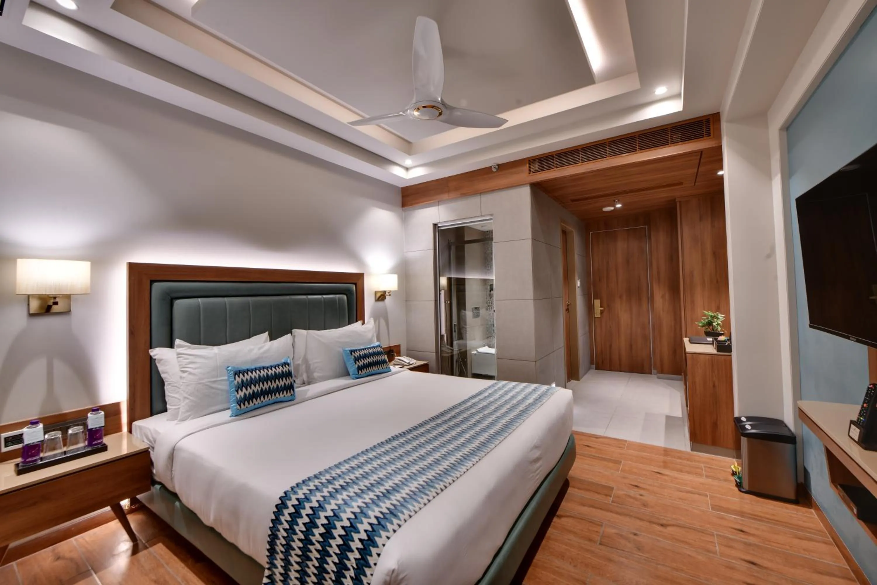 Winter Green King Room - single occupancy in The Fern Shelter Resort Palghar