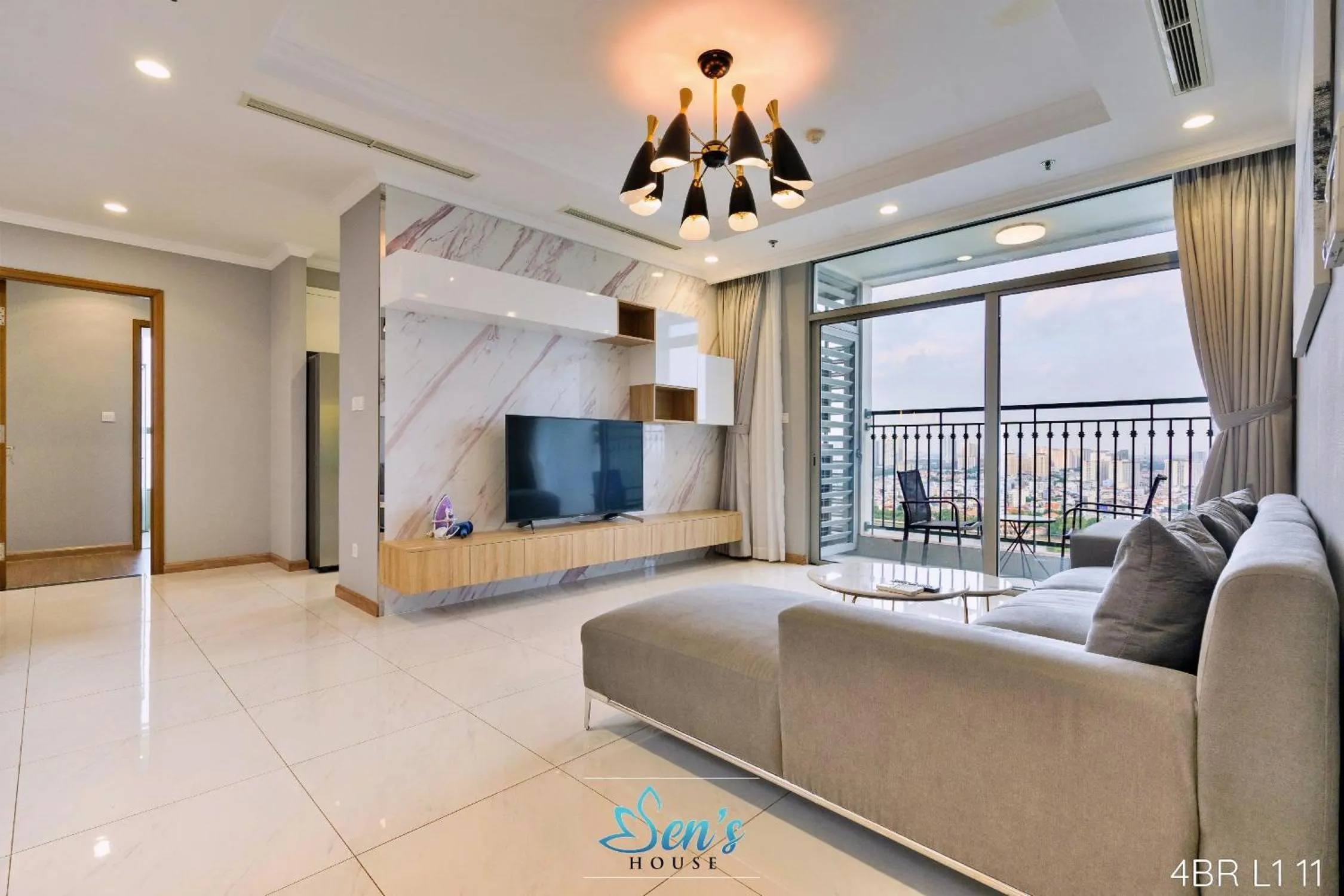 Four-Bedroom Apartment in Sens House Saigon - Serviced Apartments in Vinhomes Central Park