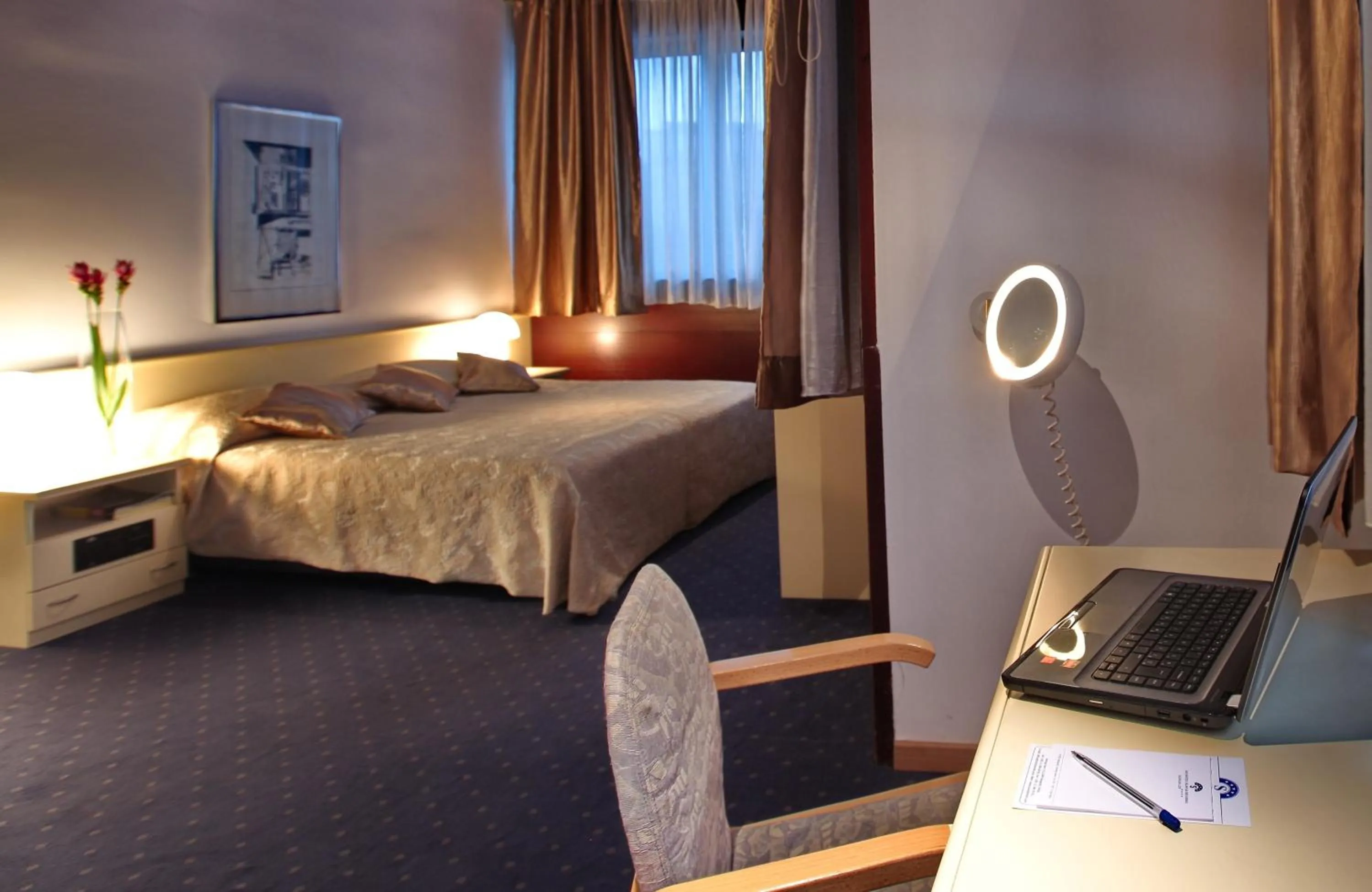 Senior Suite - single occupancy in Hotel Slavija Lux